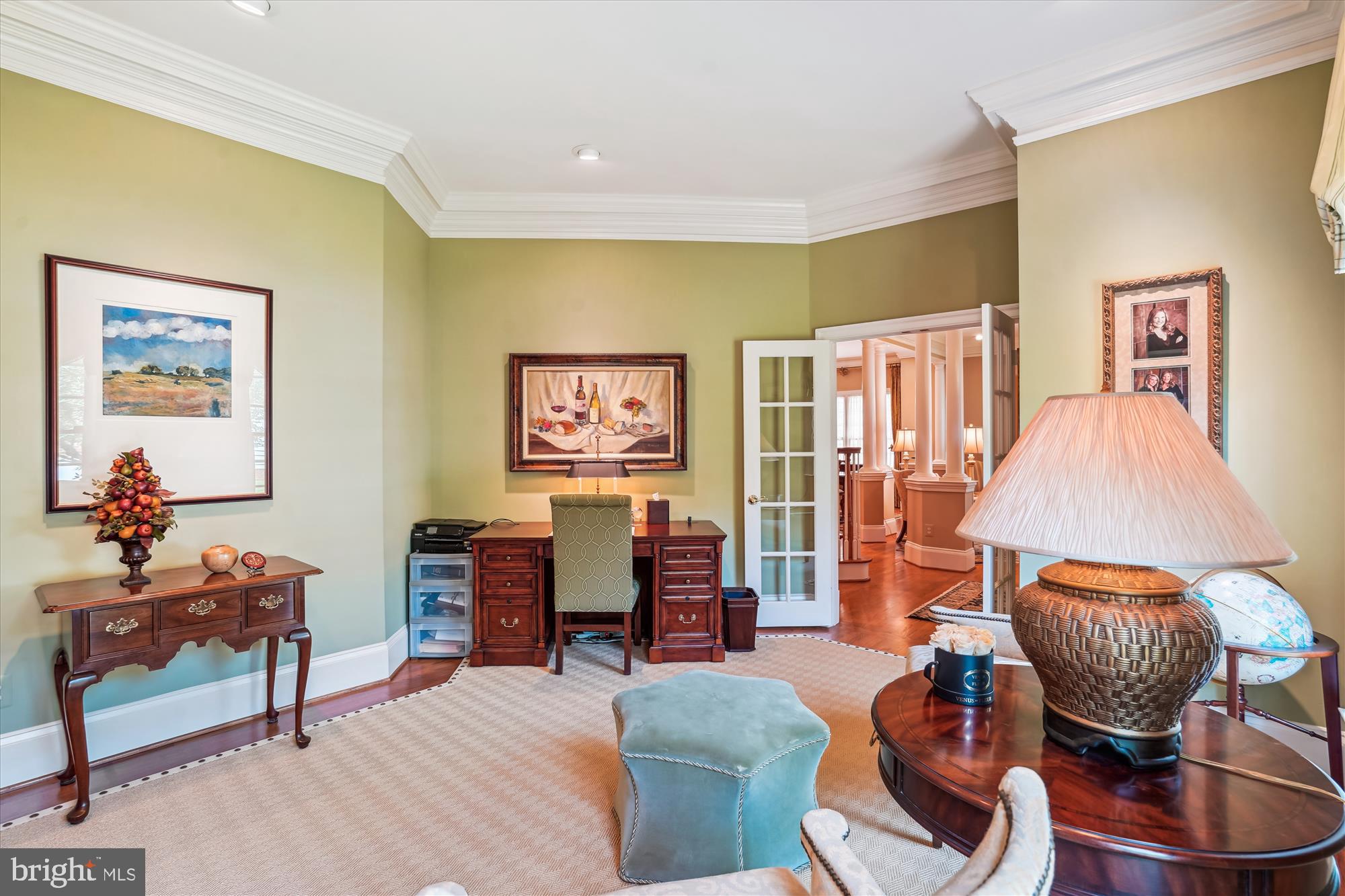 WILLIAMSBURG COMMONS - Residential