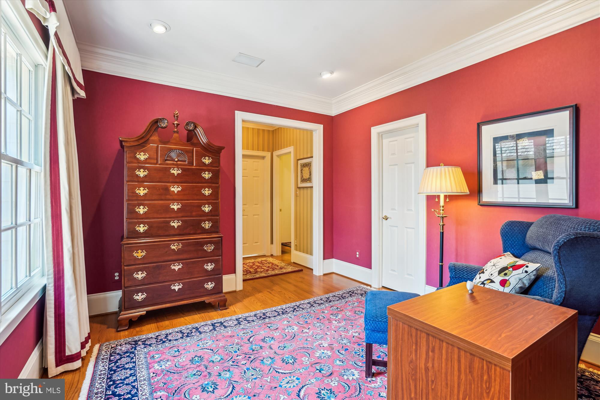 WILLIAMSBURG COMMONS - Residential