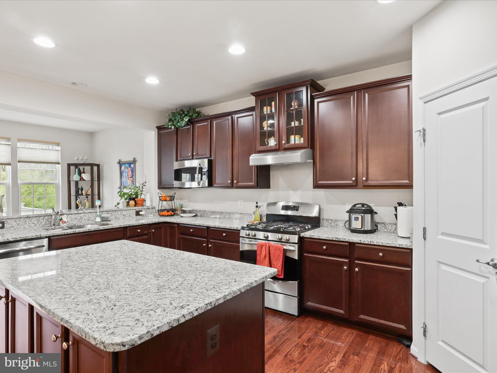 AUTUMN OAKS - Residential Lease