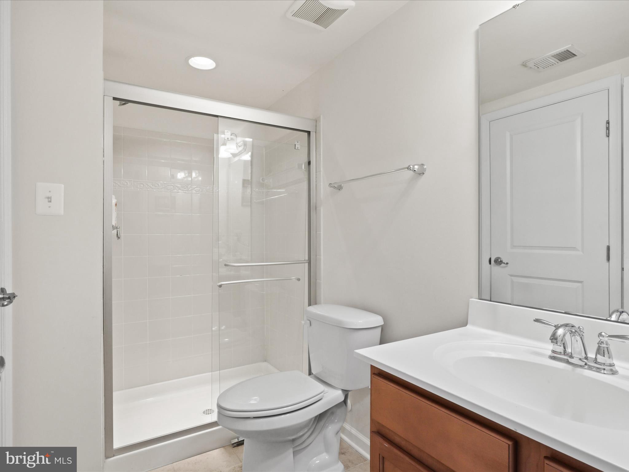 AUTUMN OAKS - Residential Lease