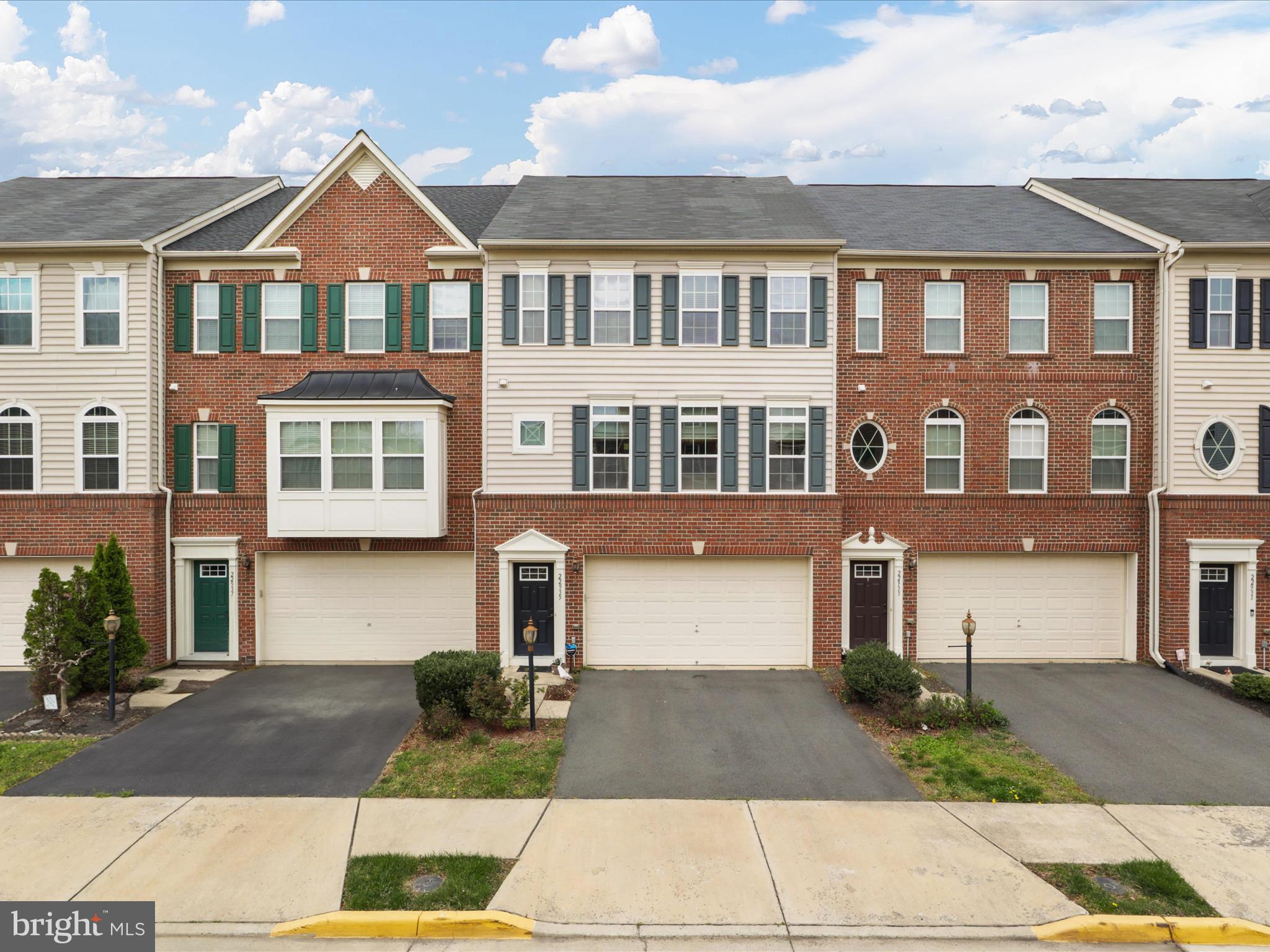 AUTUMN OAKS - Residential Lease