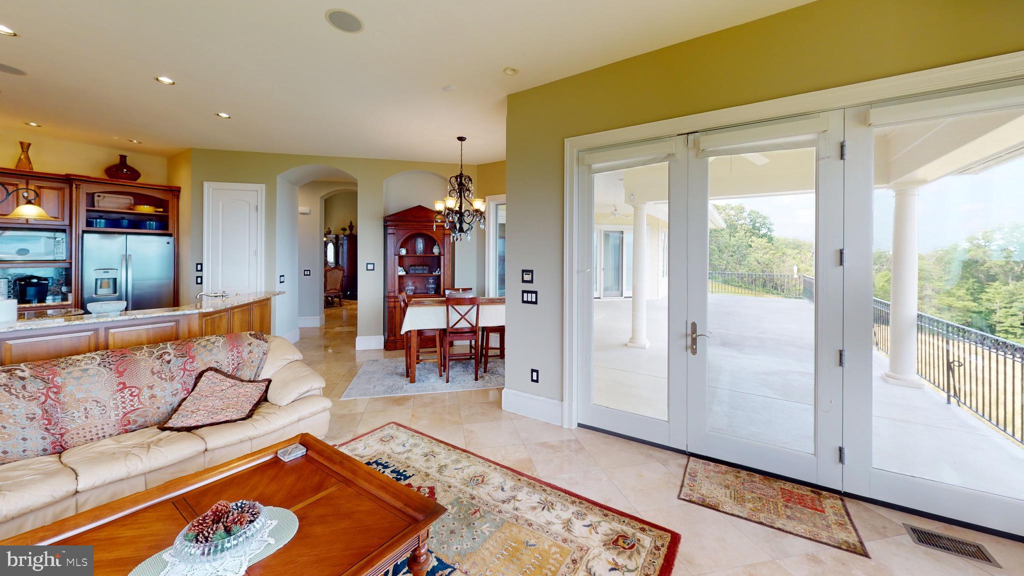 RIVER RIDGE - Residential