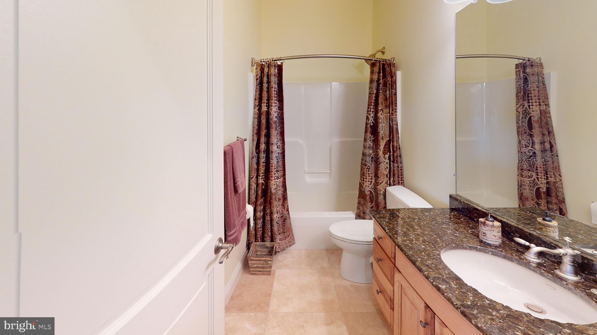 RIVER RIDGE - Residential