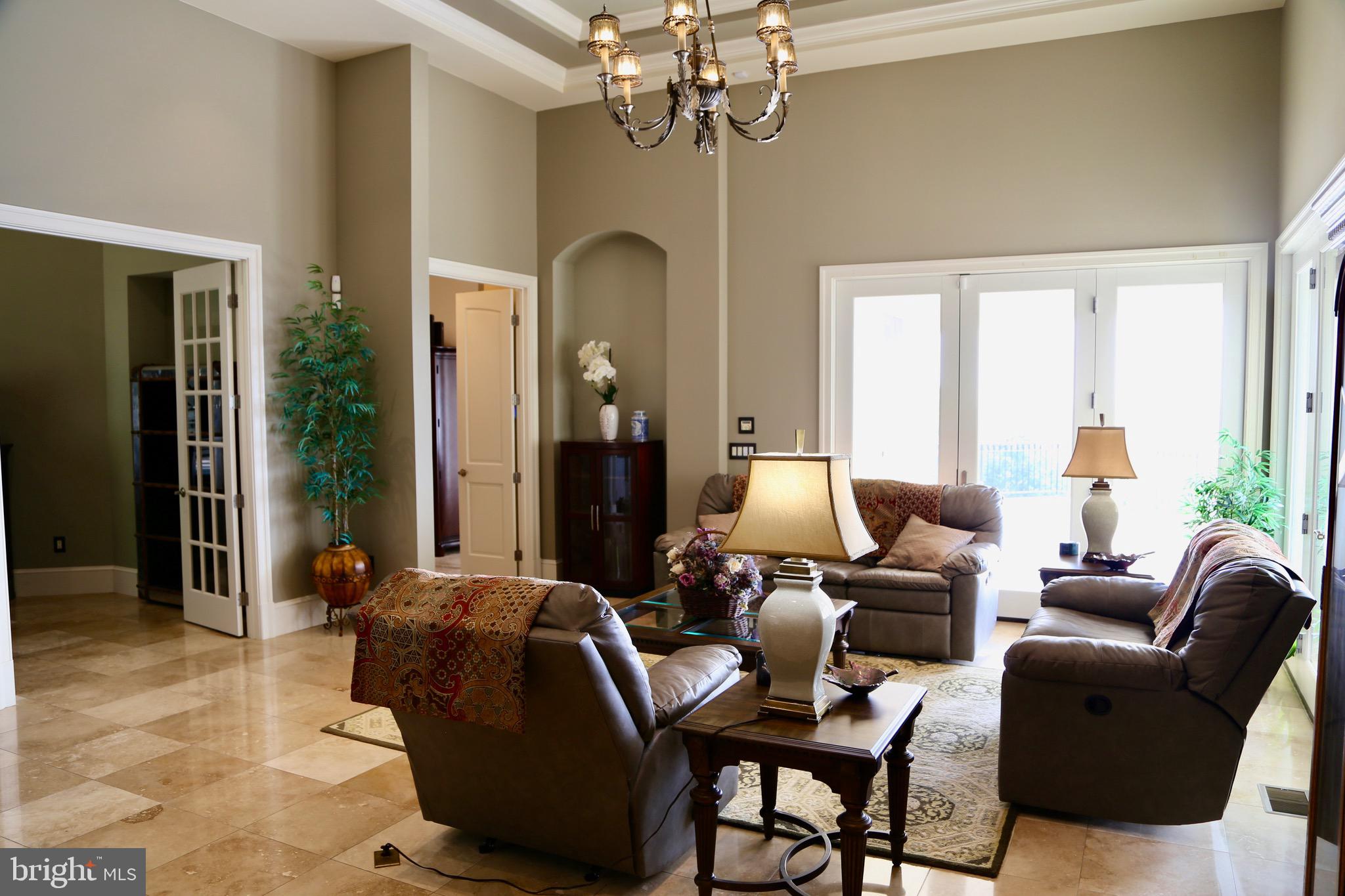 RIVER RIDGE - Residential