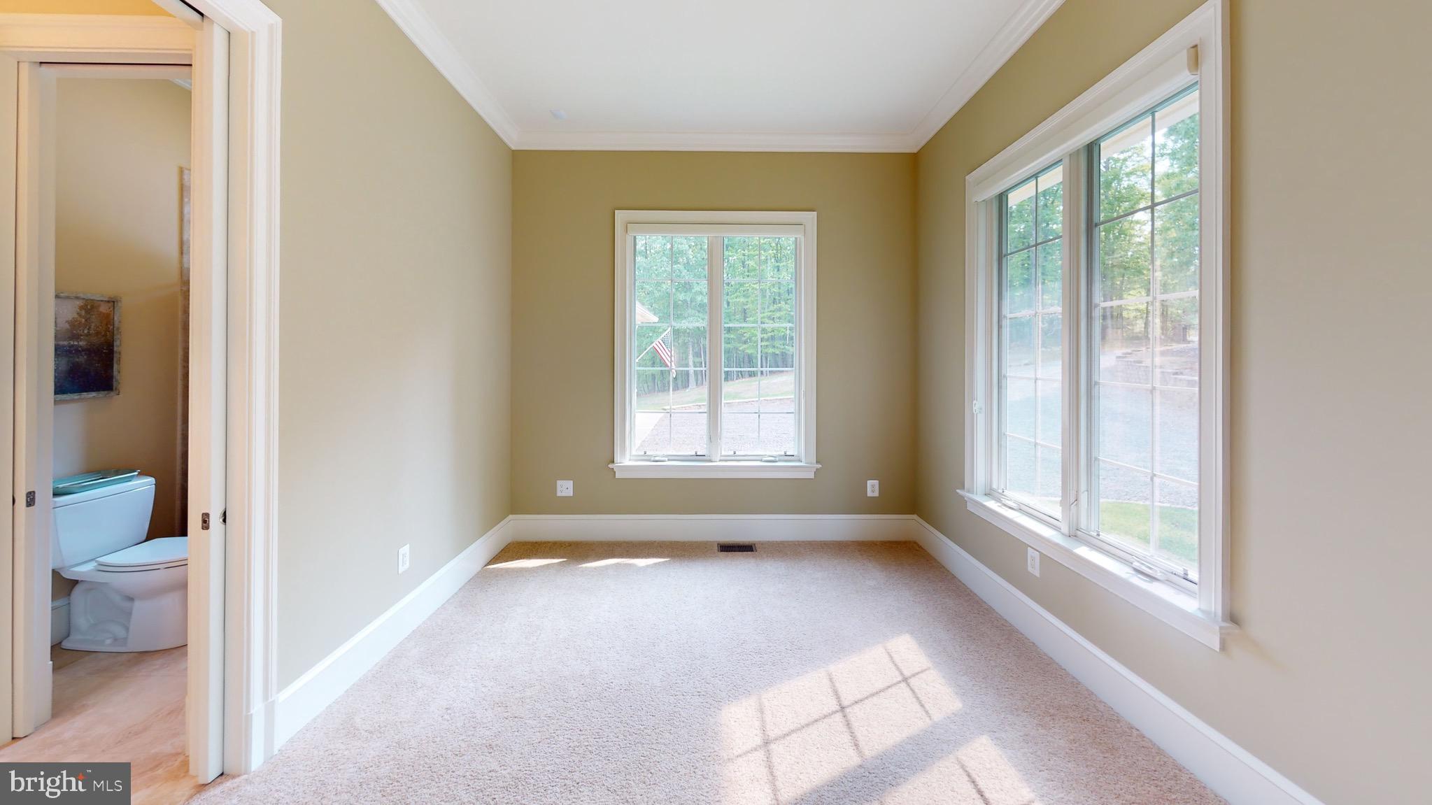 RIVER RIDGE - Residential