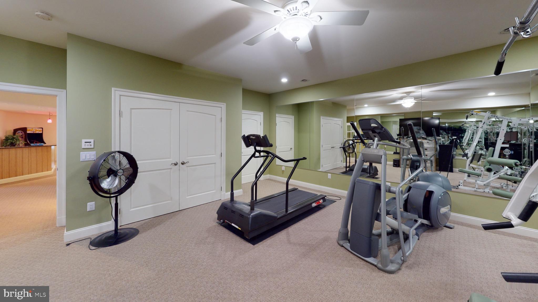 RIVER RIDGE - Residential