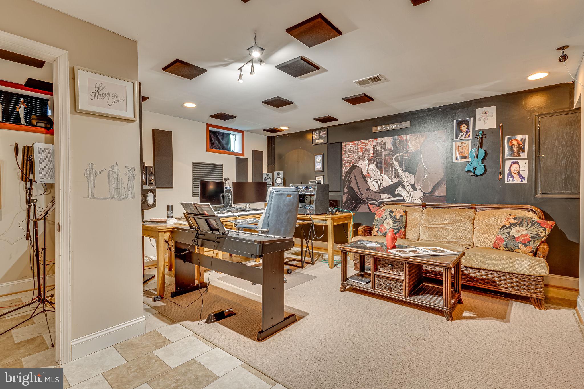 CULPEPER COMMONS AT CLAYDAEL - Residential