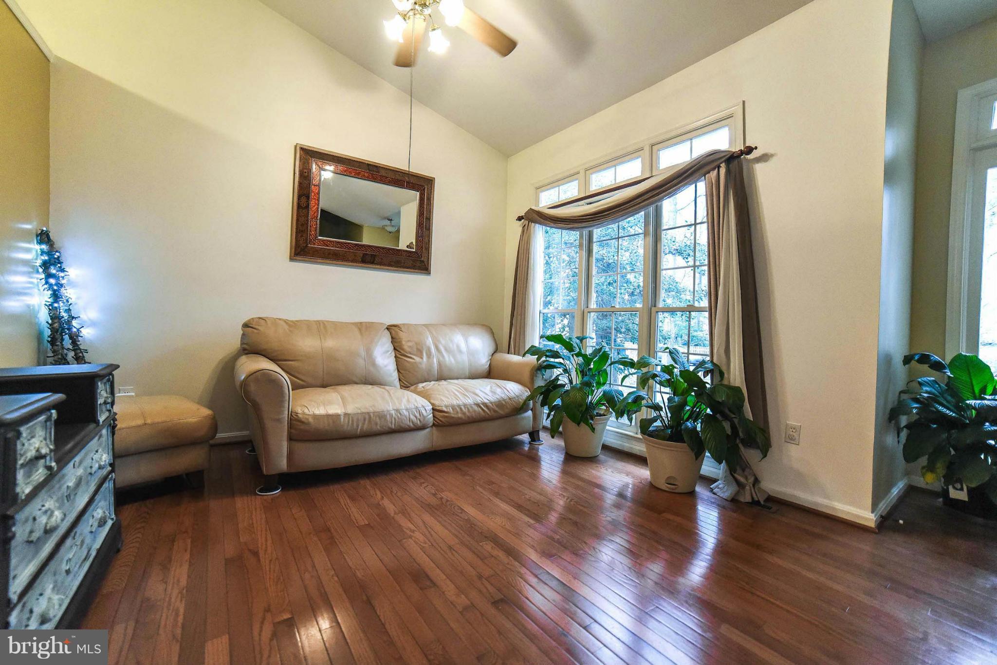 DRUM POINT - Residential