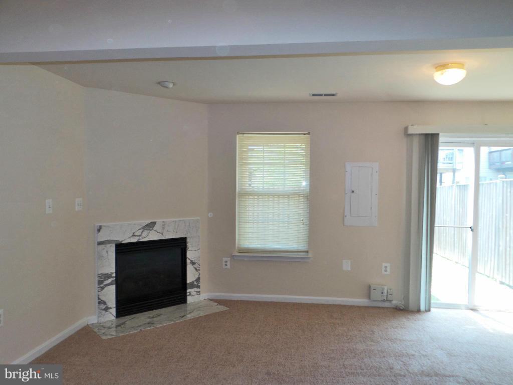 COLONY SQUARE- RSB PT PA - Residential