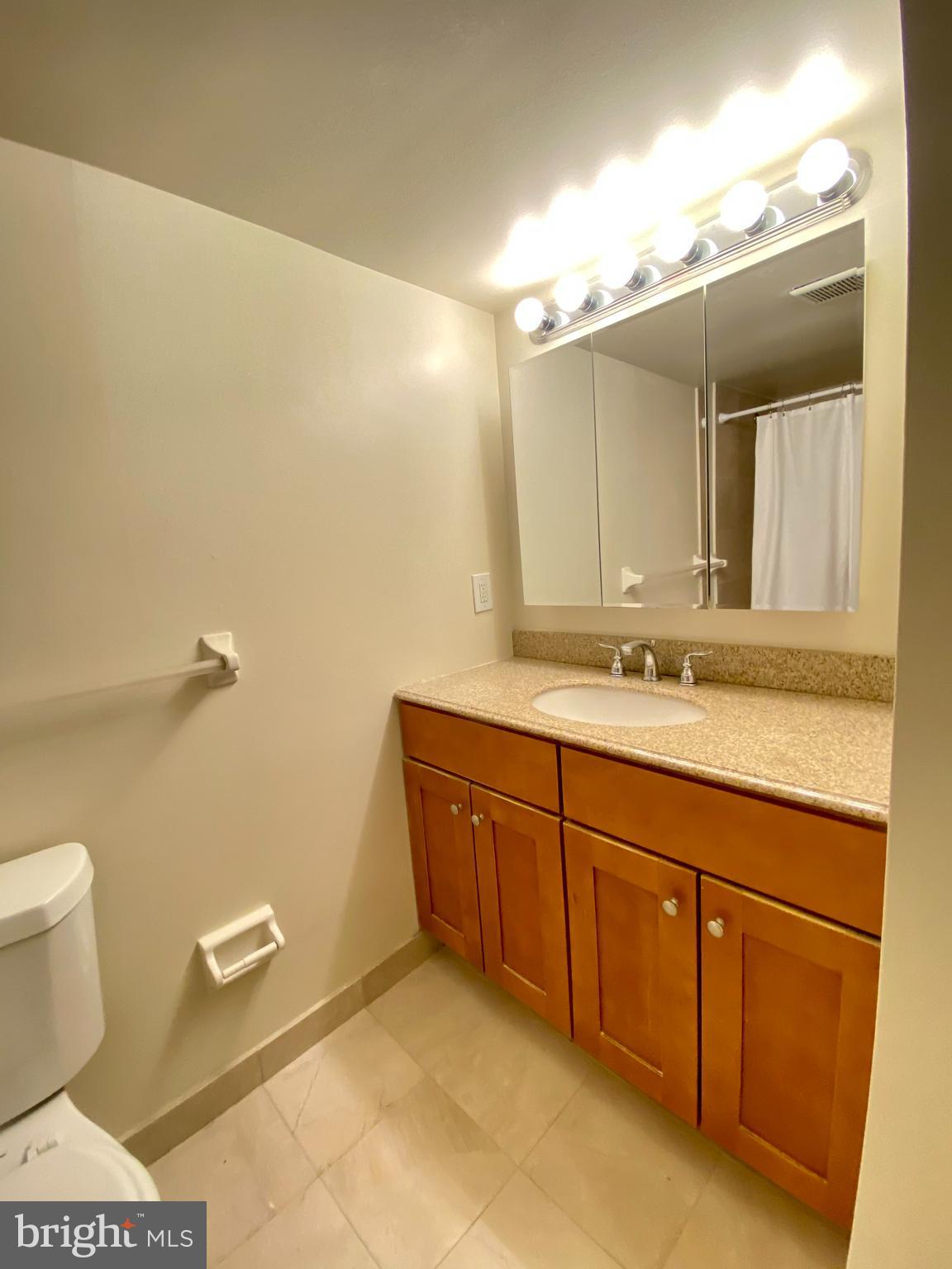 AVENUE OF THE ARTS - Residential