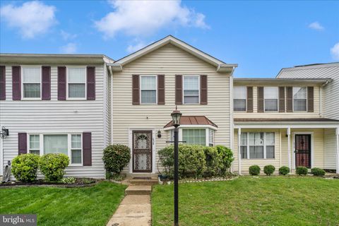 Photo of 658 Mount Lubentia Court E, UPPER MARLBORO, MD 20774 (MLS # MDPG2200556)