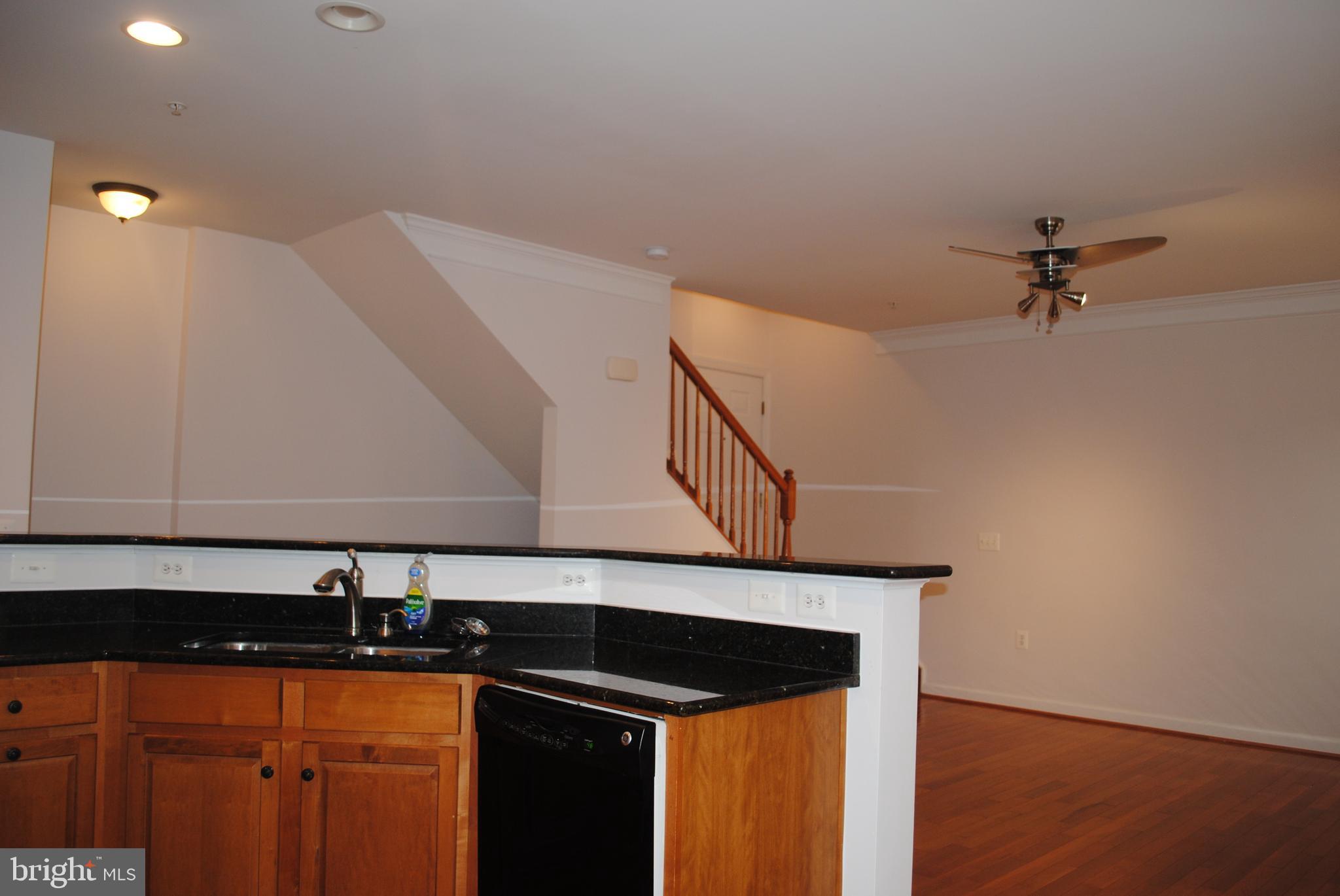 COPPERMINE CROSSING - Residential Lease