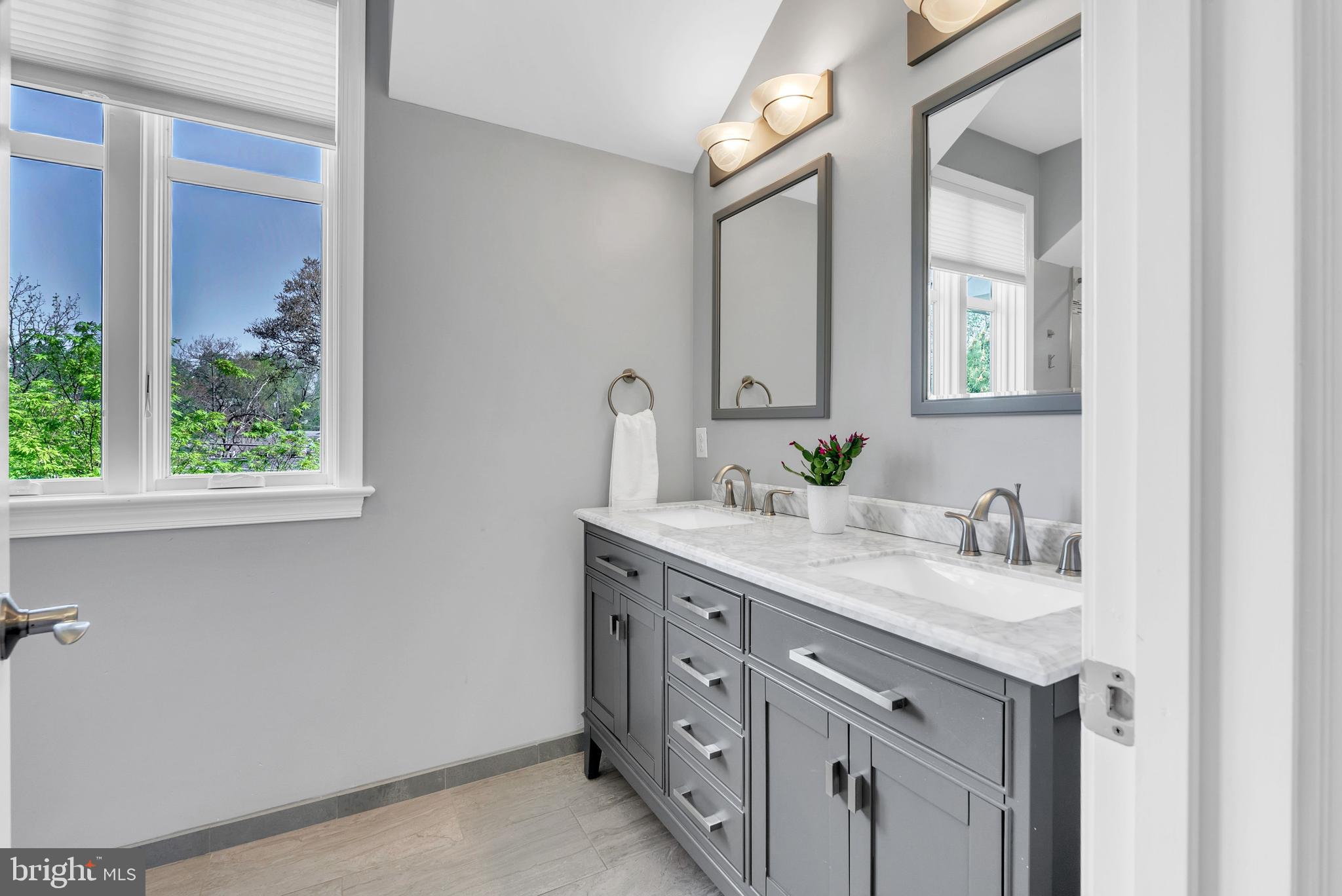 VIRGINIA FOREST - Residential