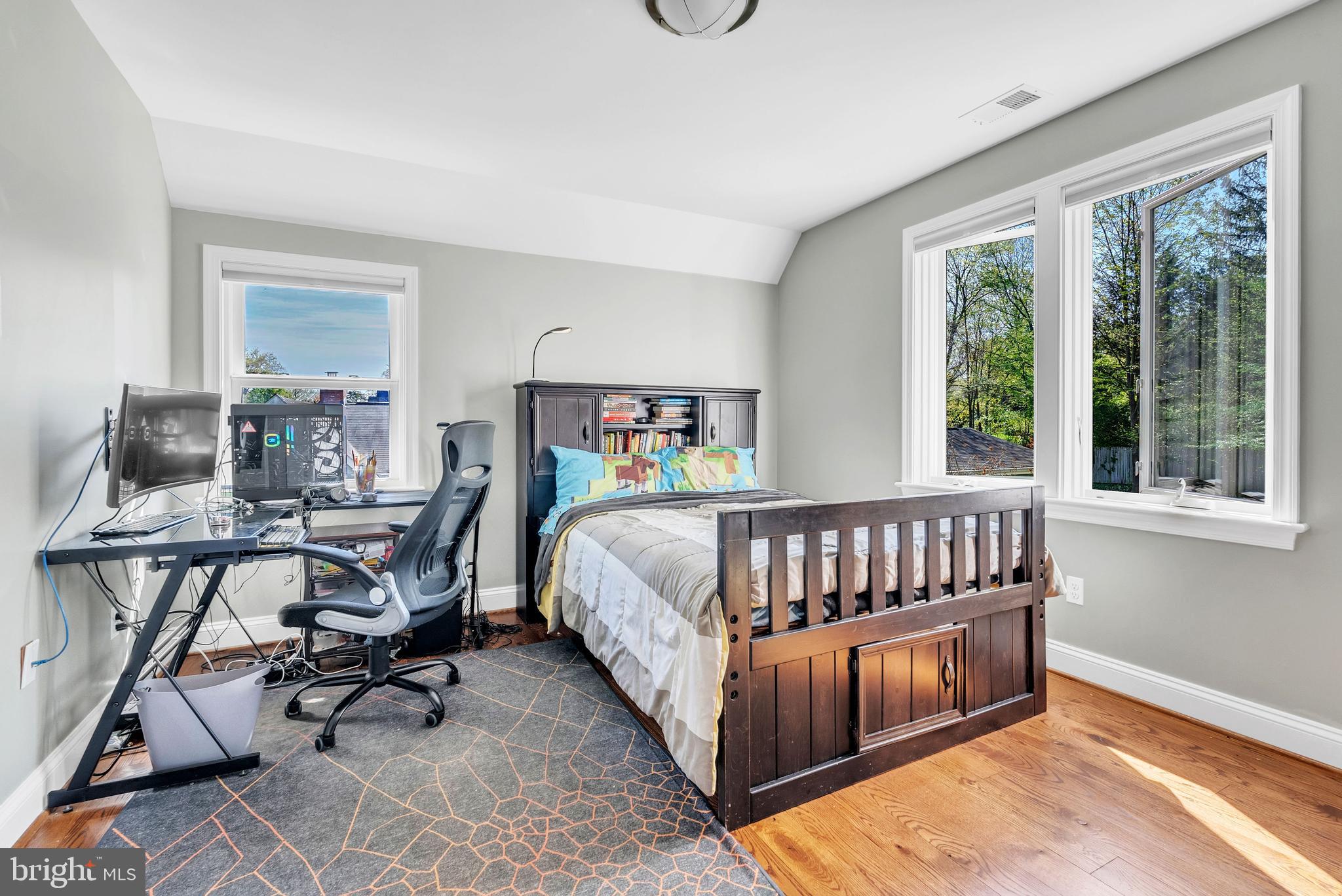 VIRGINIA FOREST - Residential