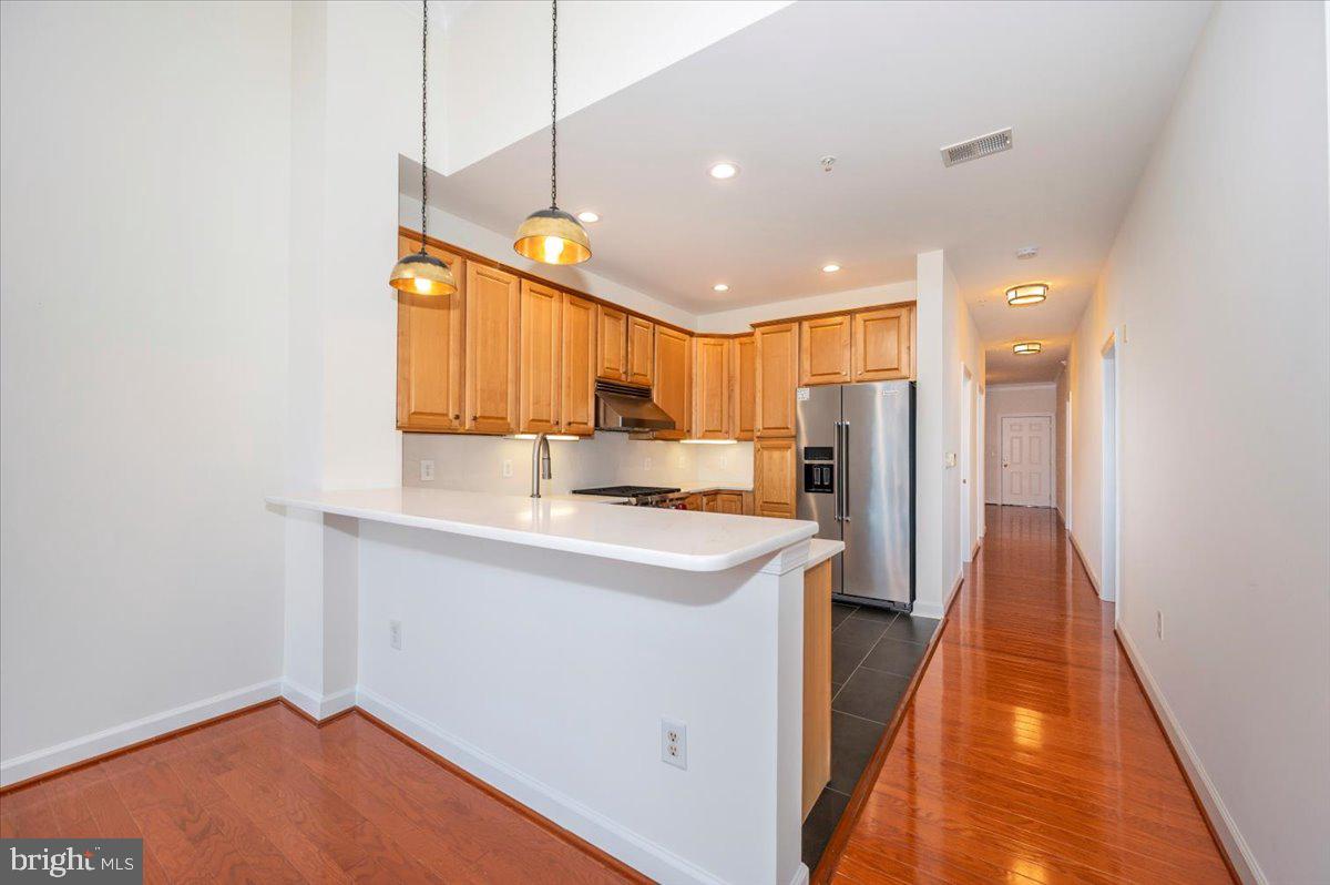 MAXWELL PLACE - Residential Lease