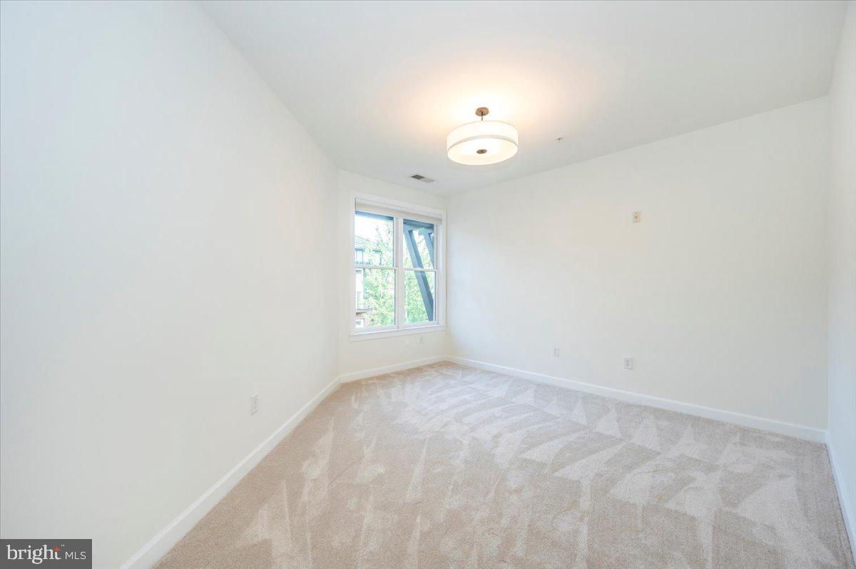 MAXWELL PLACE - Residential Lease