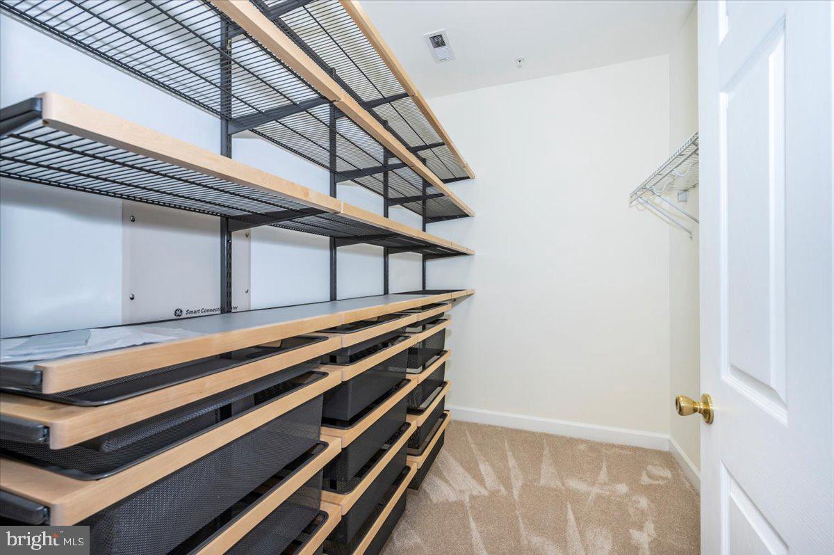 MAXWELL PLACE - Residential Lease