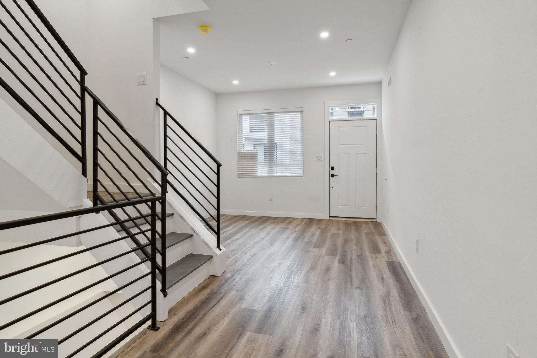 EAST PASSYUNK CROSSING - Residential