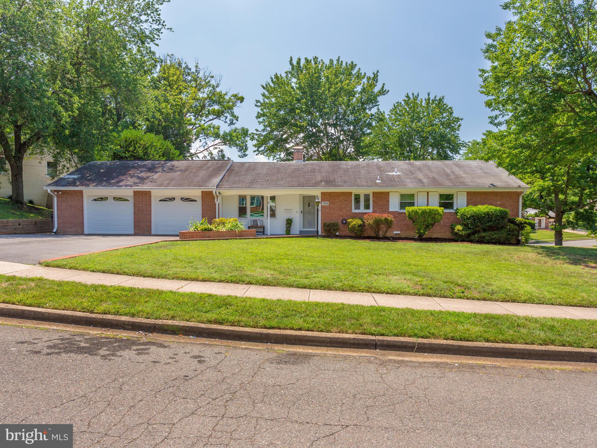 WEST SPRINGFIELD - Residential