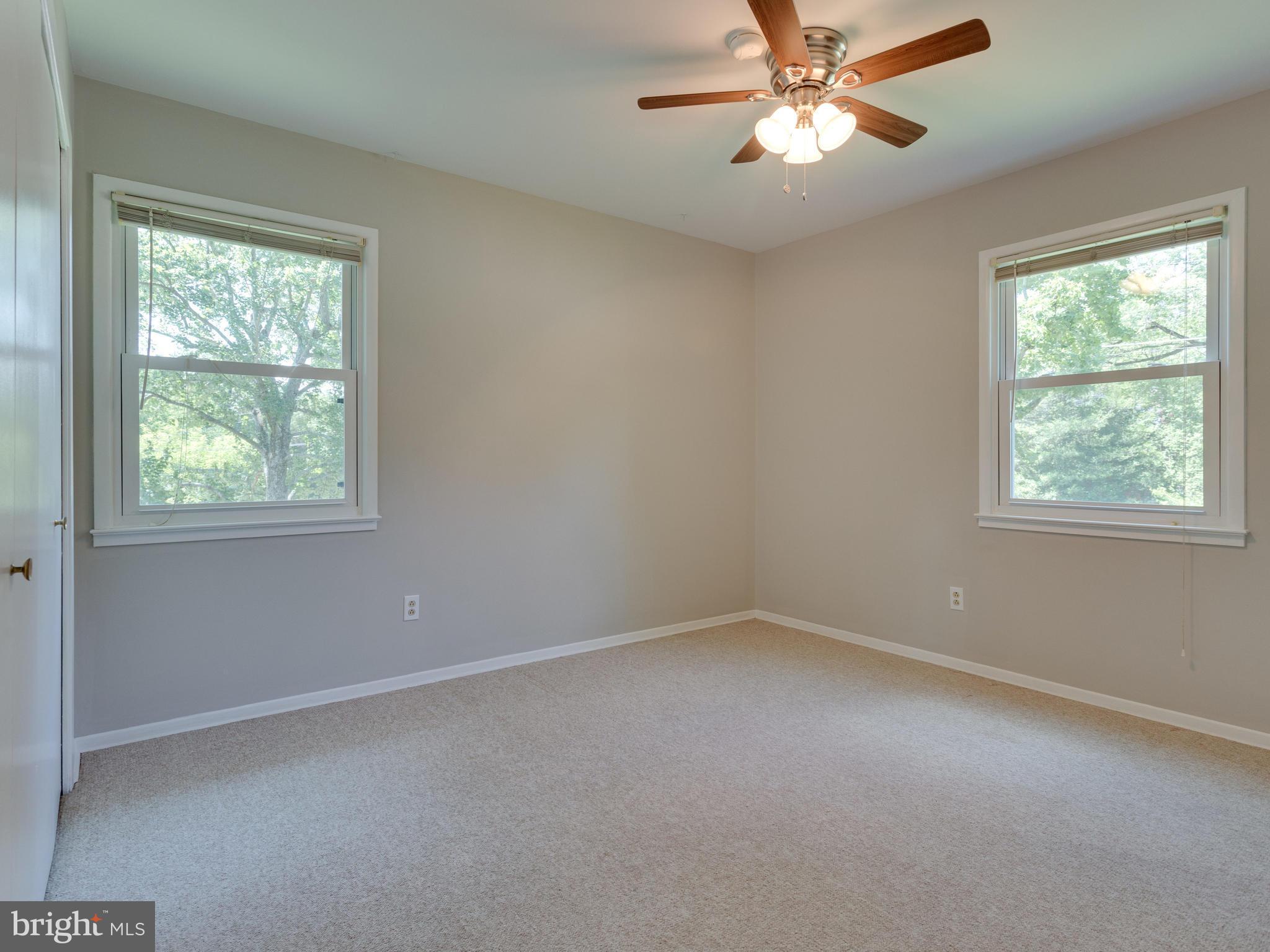 WEST SPRINGFIELD - Residential