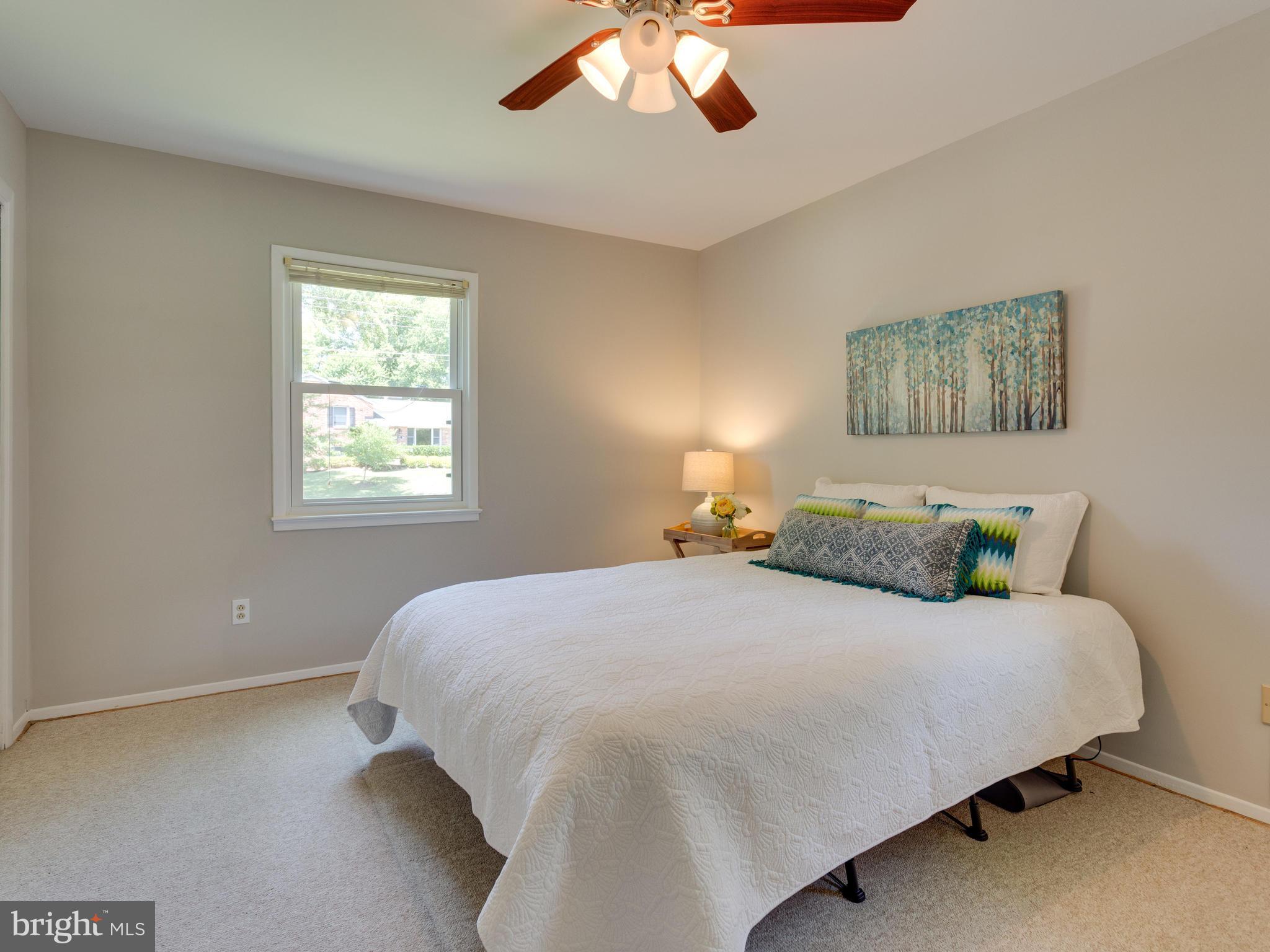 WEST SPRINGFIELD - Residential