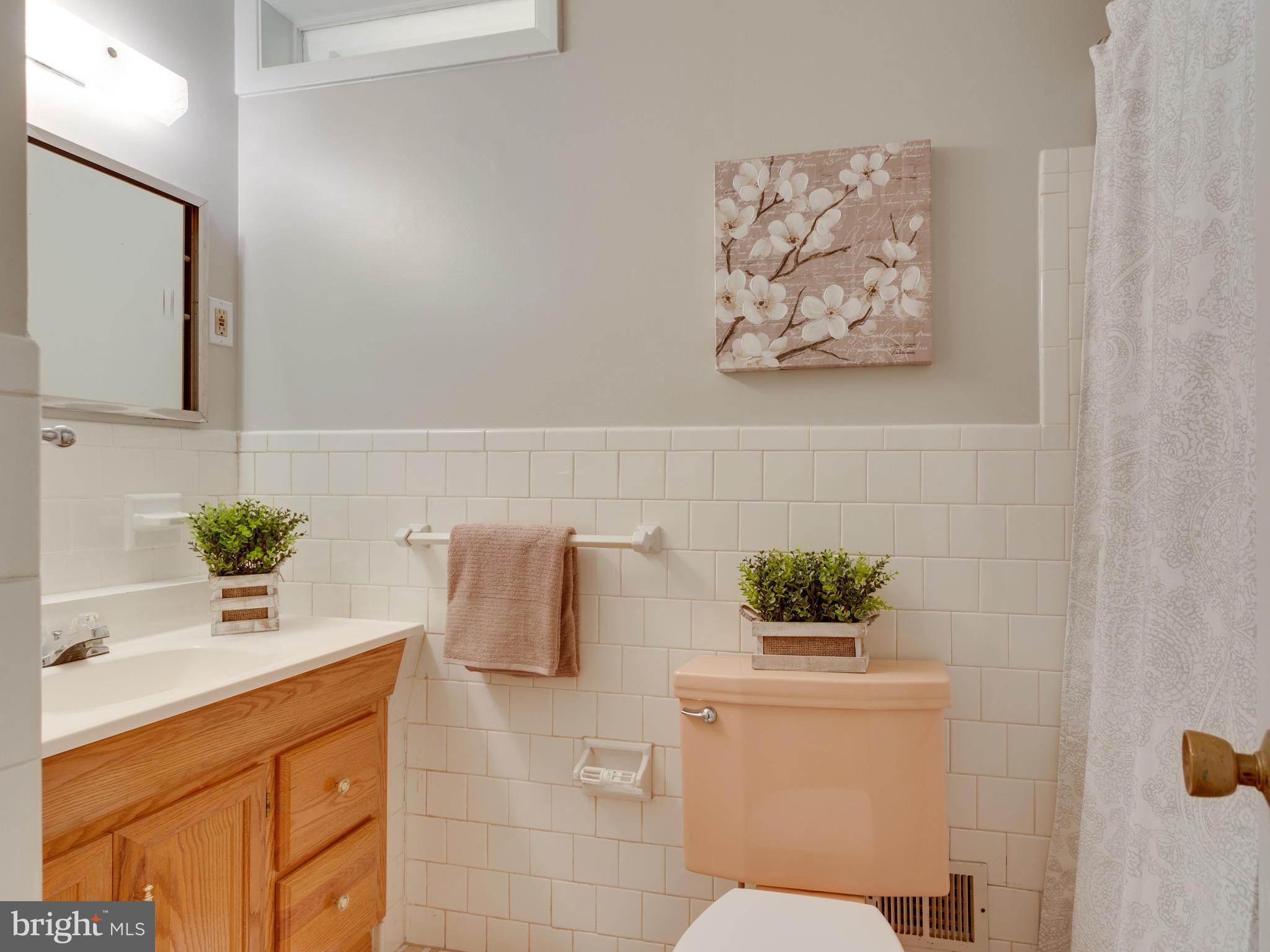 WEST SPRINGFIELD - Residential