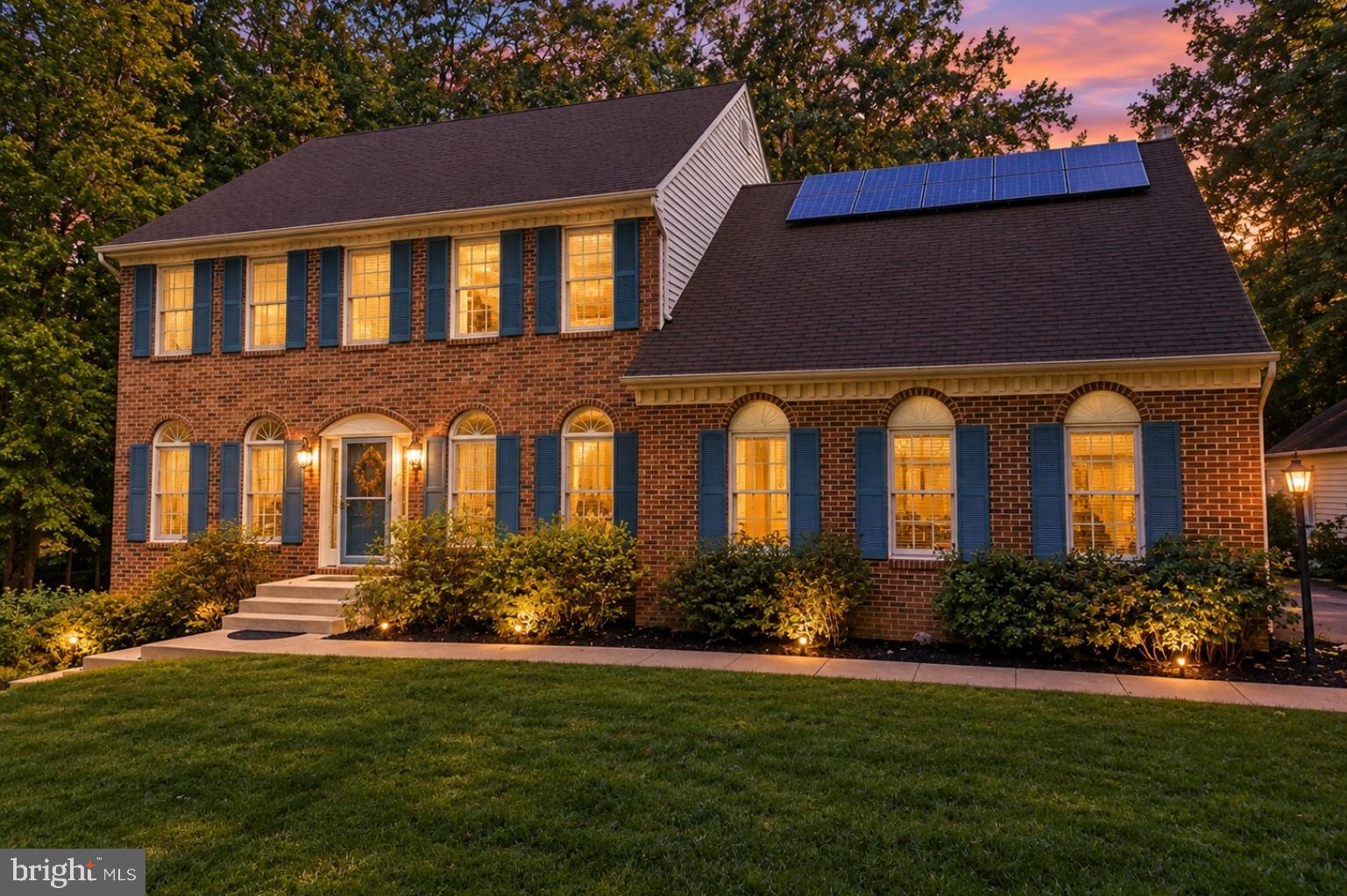 8901 MISTY HOLLOW LANE