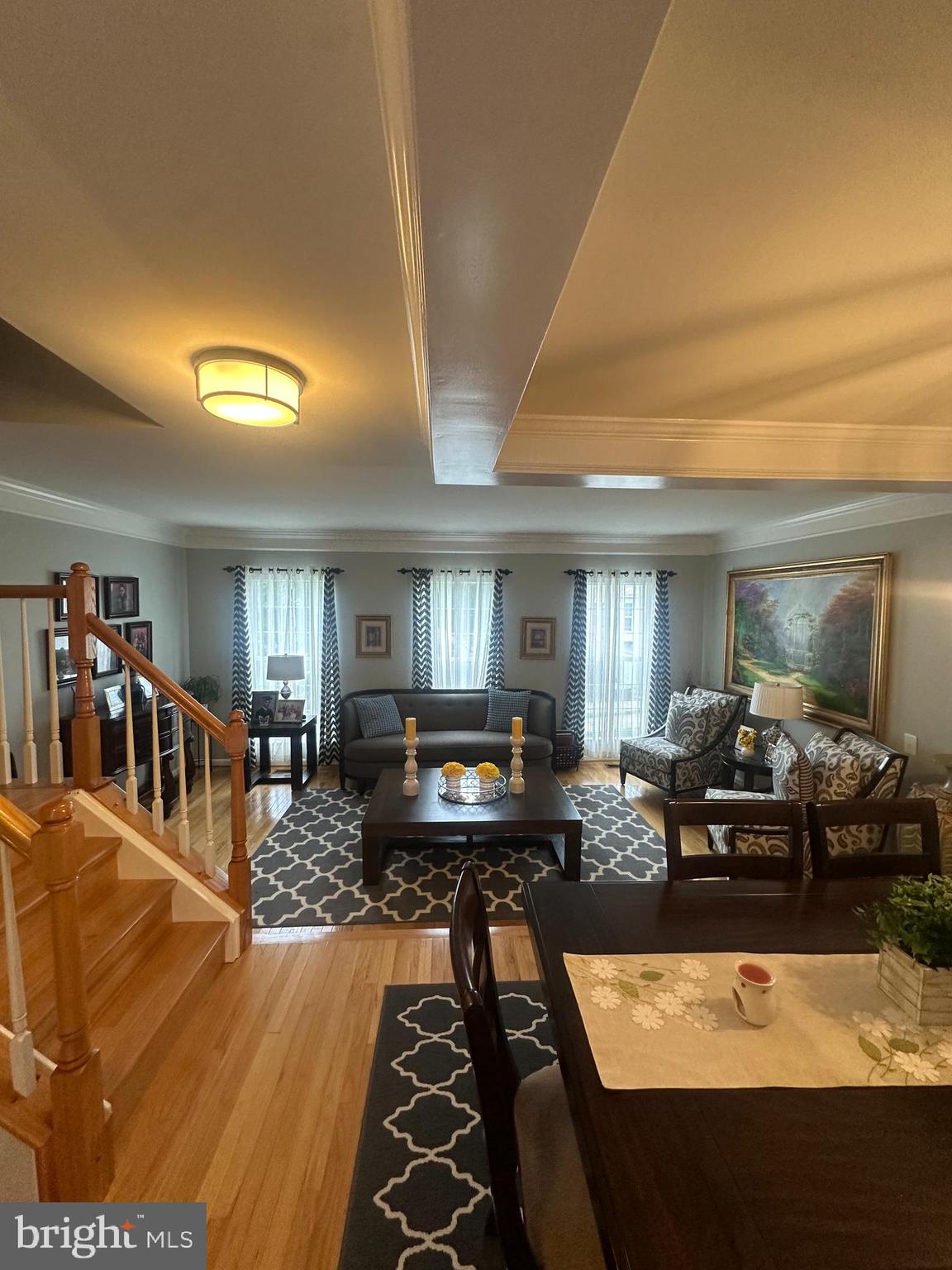 PARKWAY PLAZA - Residential