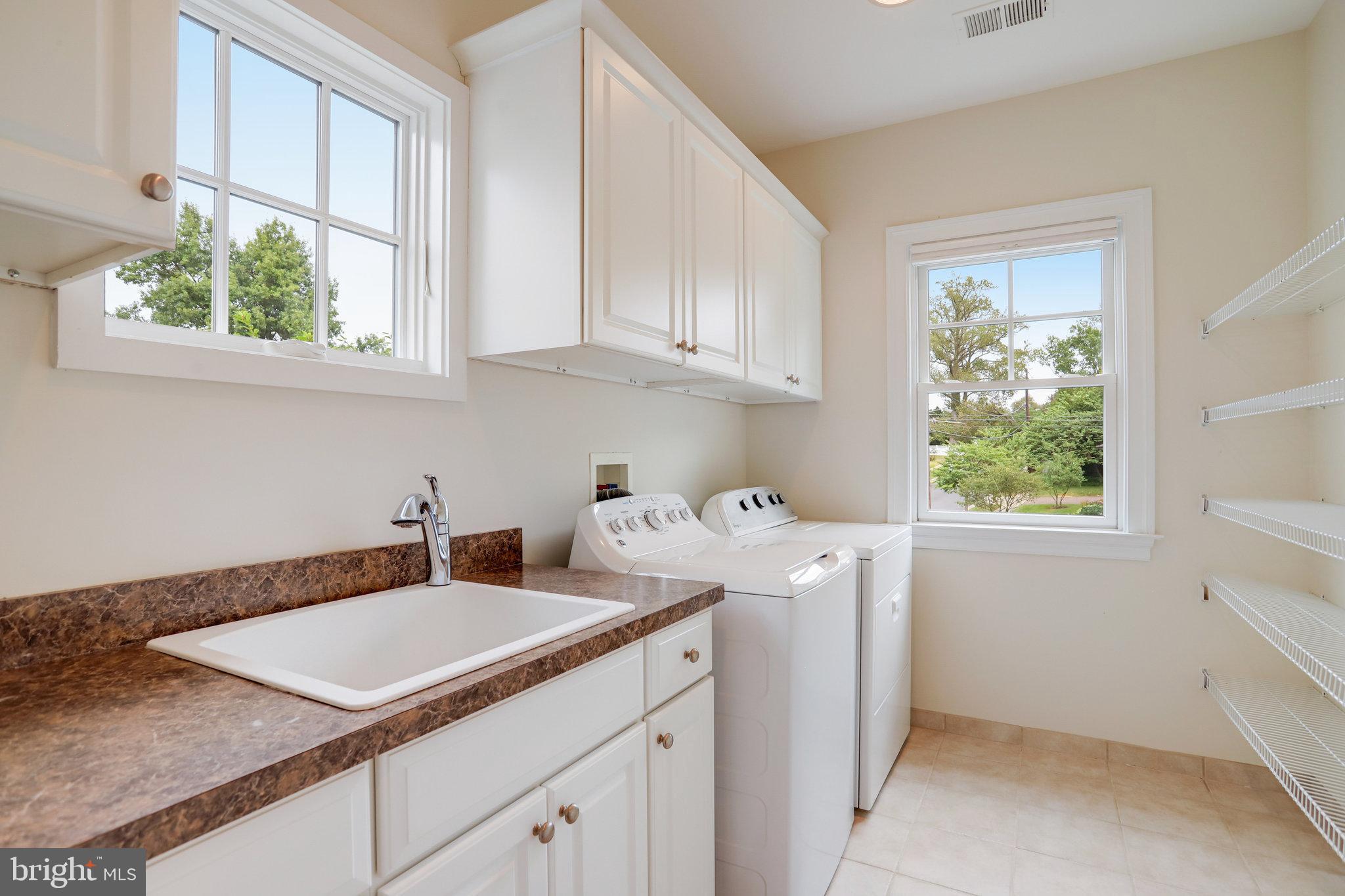 LANDON WOODS - Residential