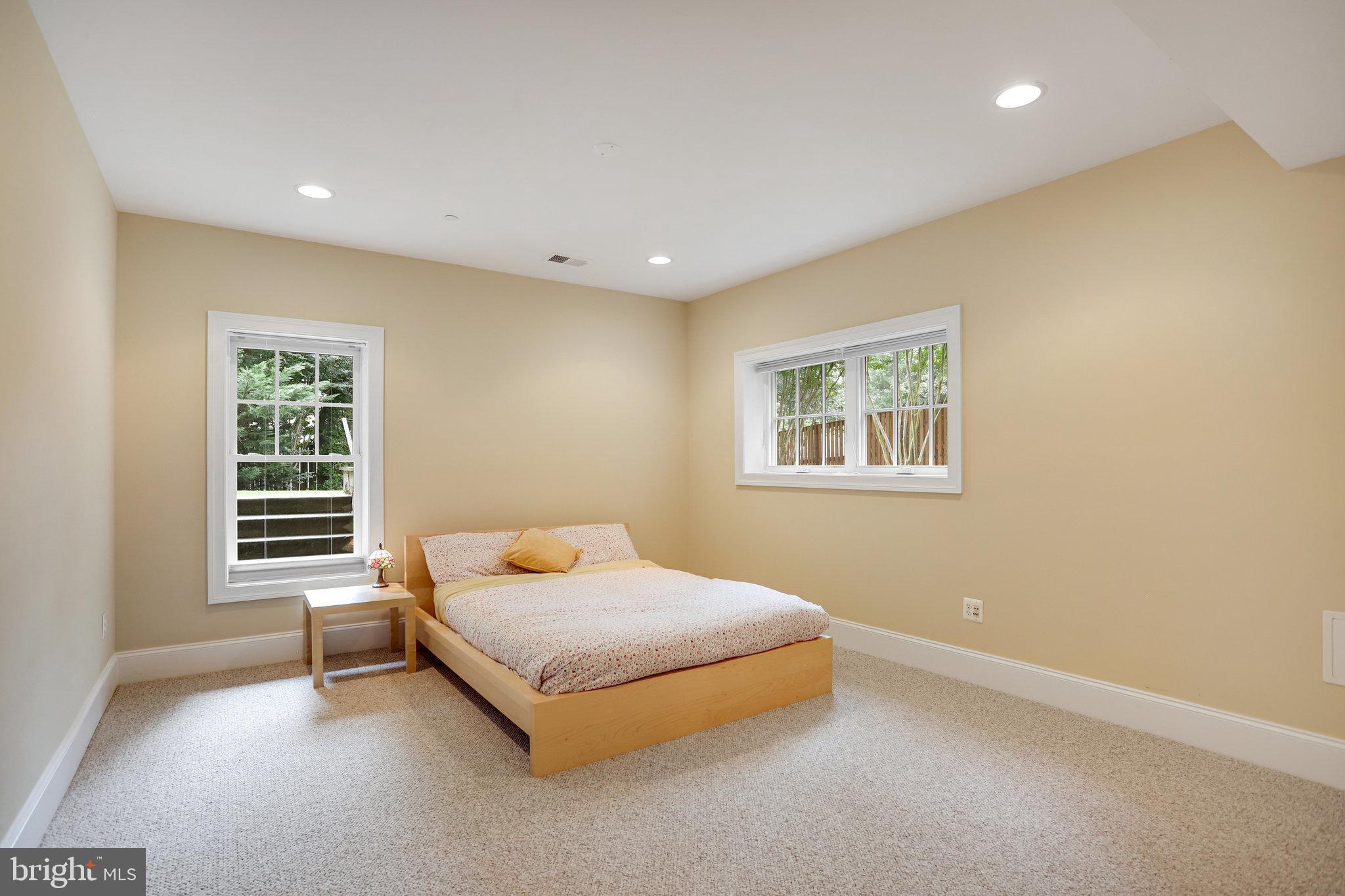 LANDON WOODS - Residential