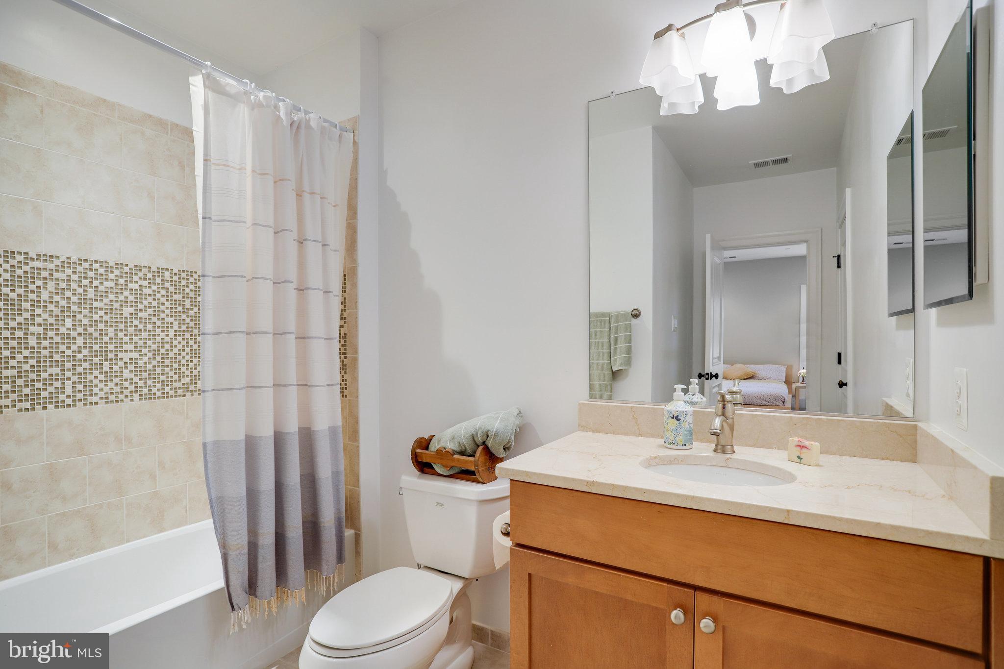 LANDON WOODS - Residential