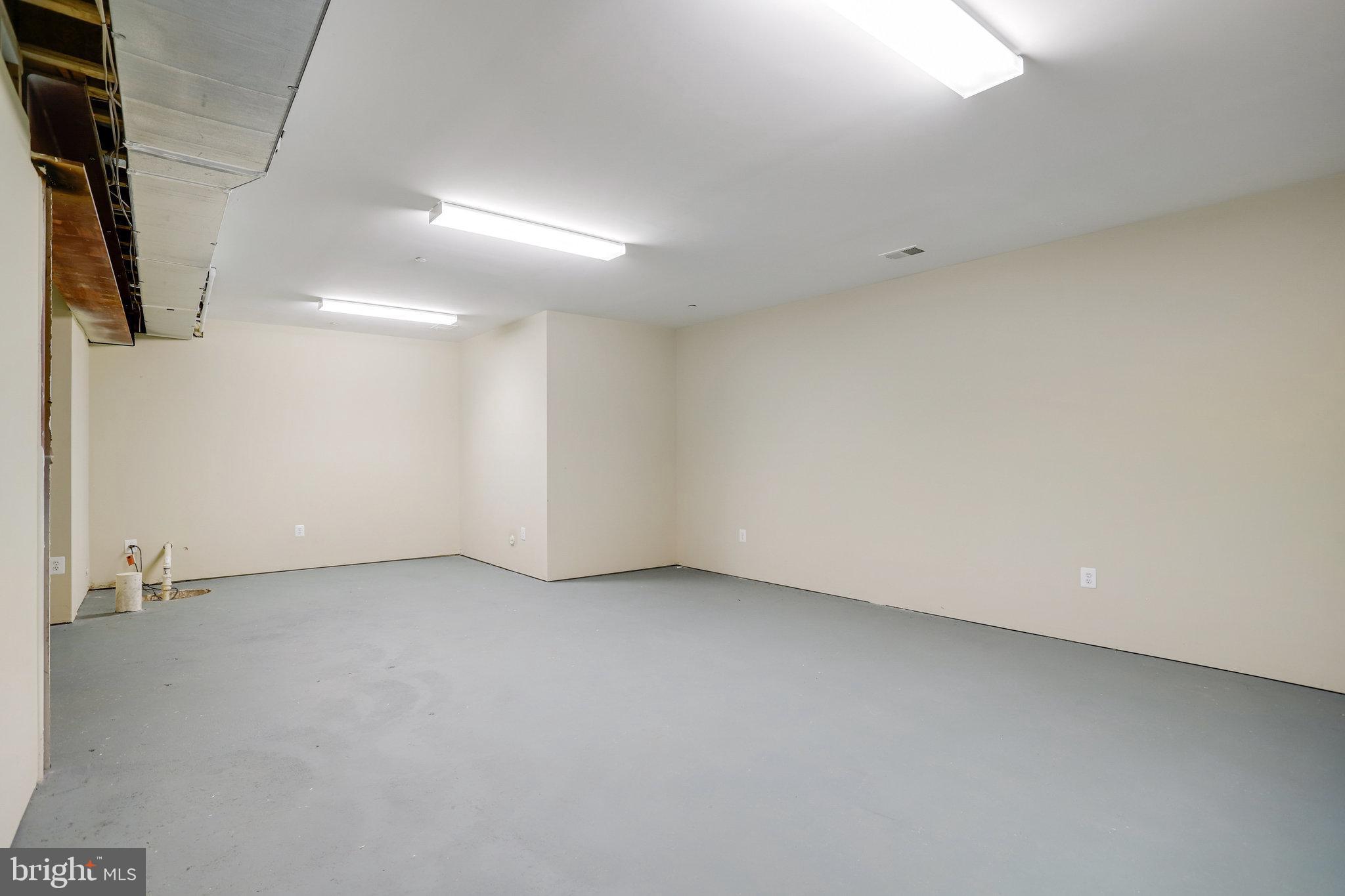 LANDON WOODS - Residential