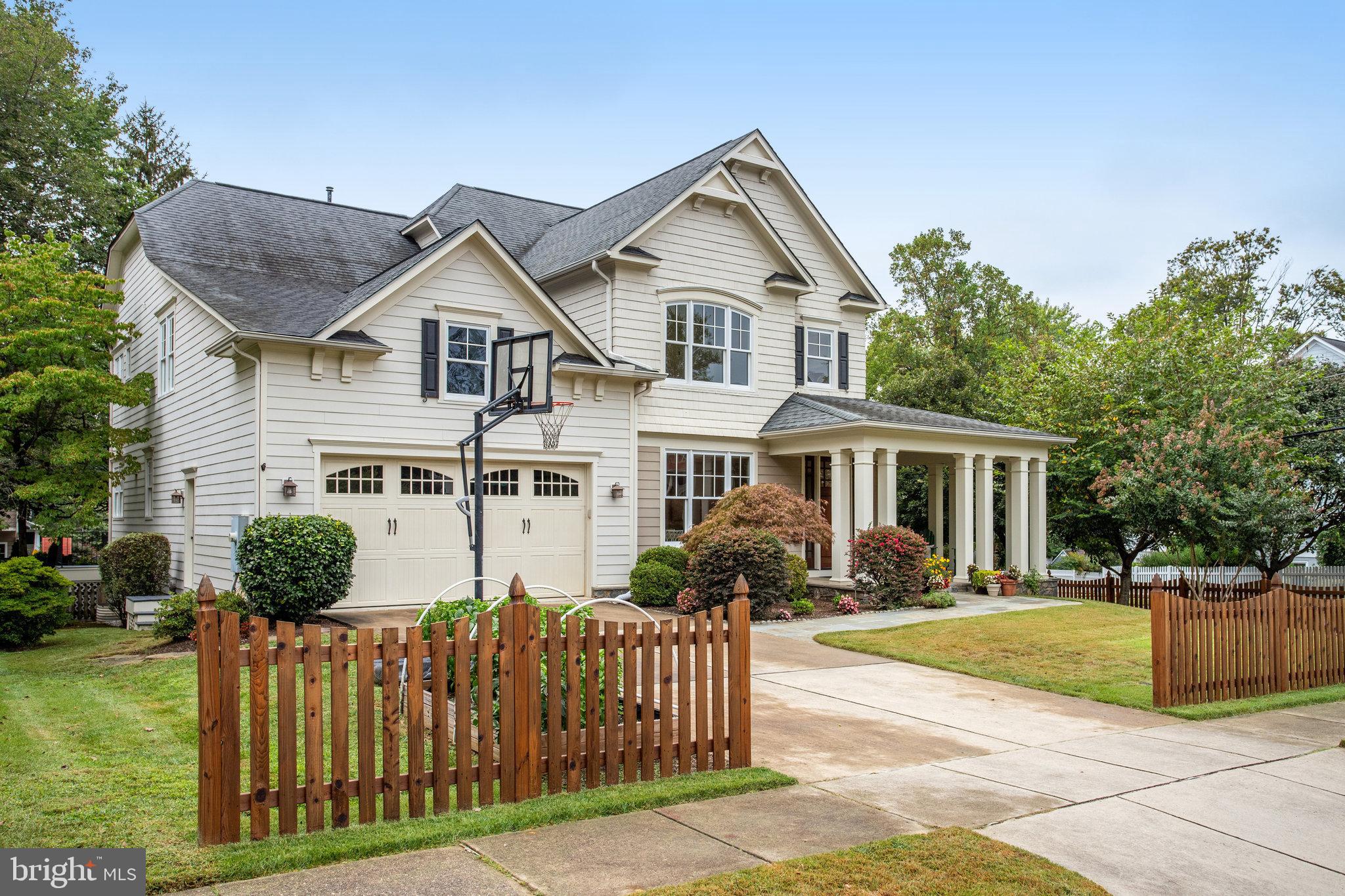 6108 LANDON LANE