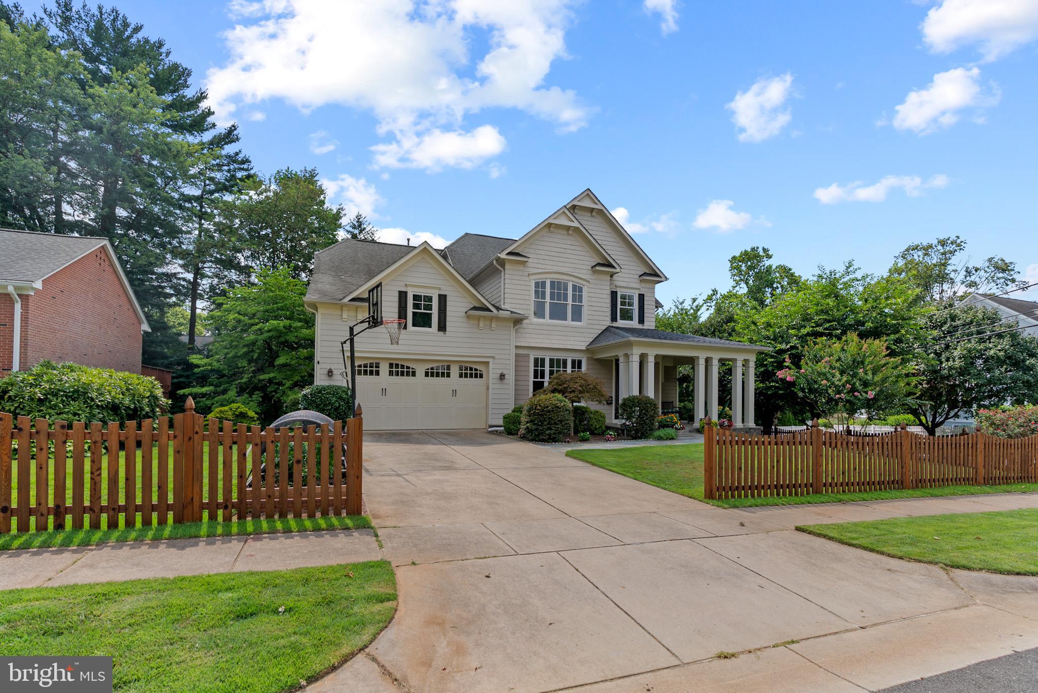 6108 LANDON LANE