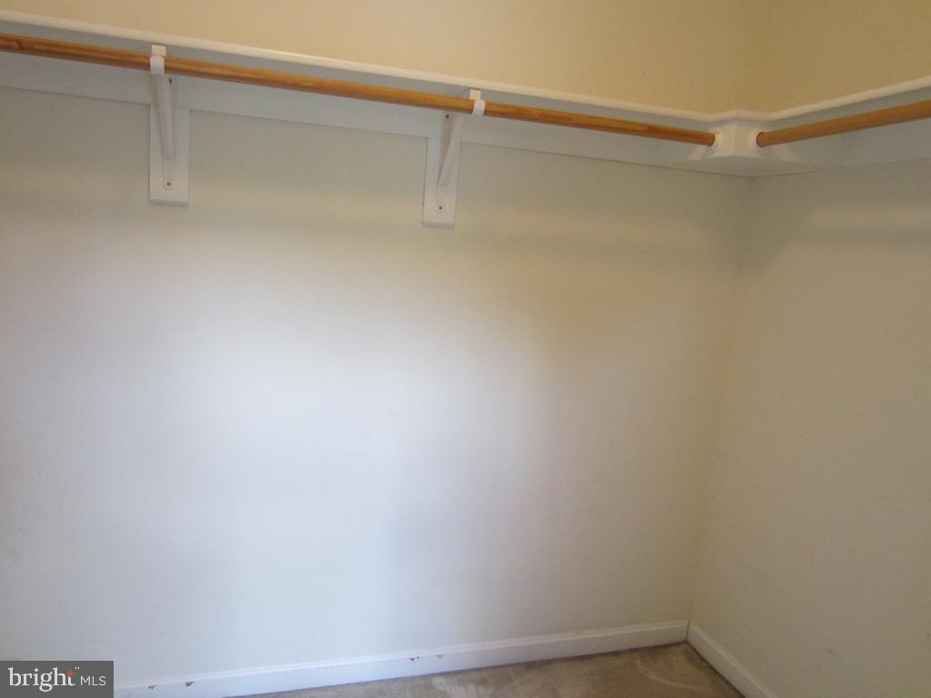 ASHLEY FARMS - Residential