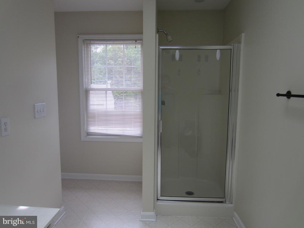 ASHLEY FARMS - Residential