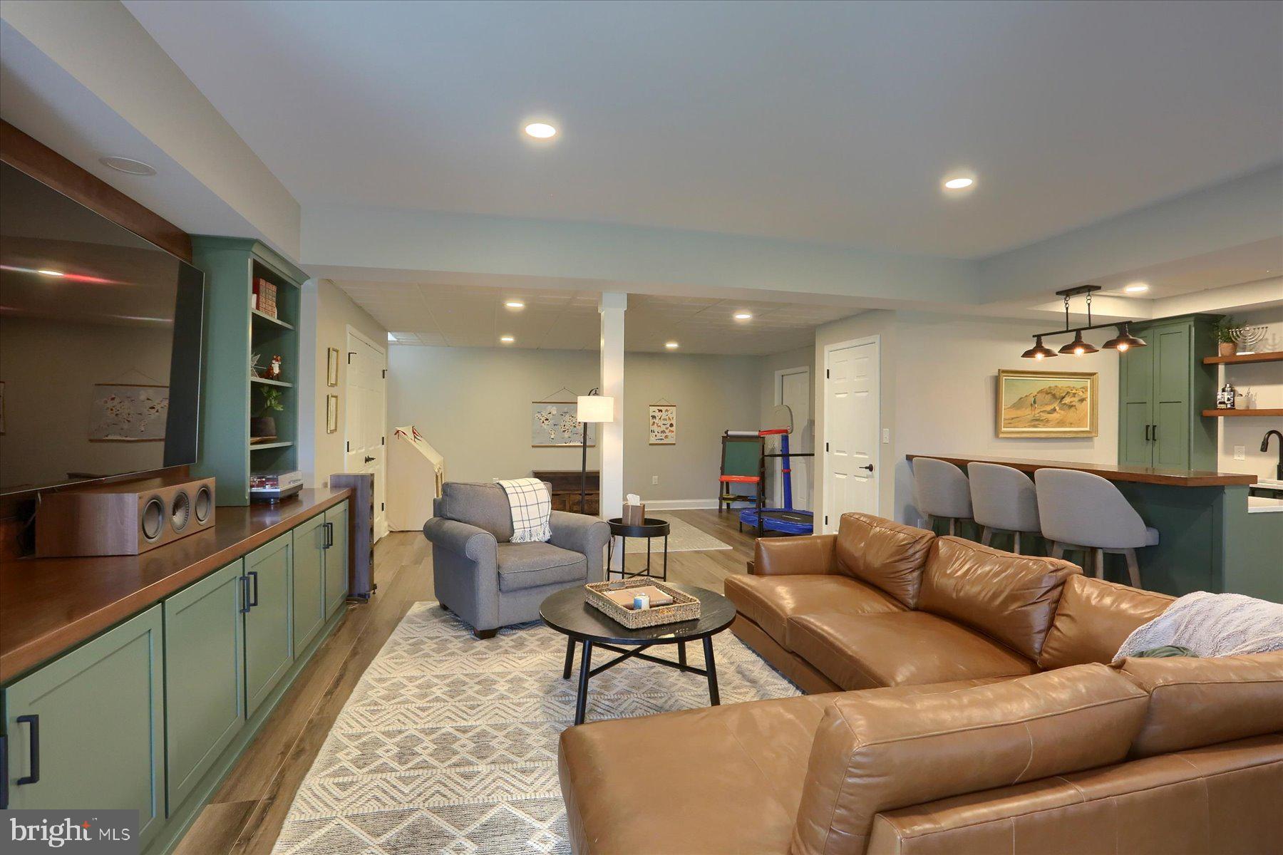 ESTATES OF FOREST RIDGE - Residential