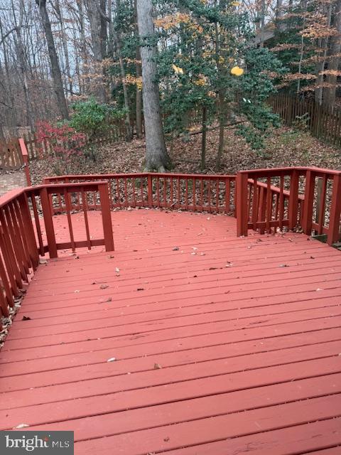 LAKE RIDGE - Residential Lease