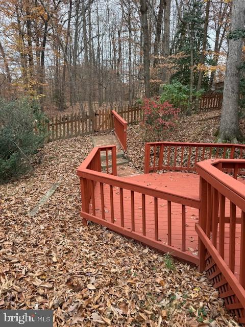 LAKE RIDGE - Residential Lease