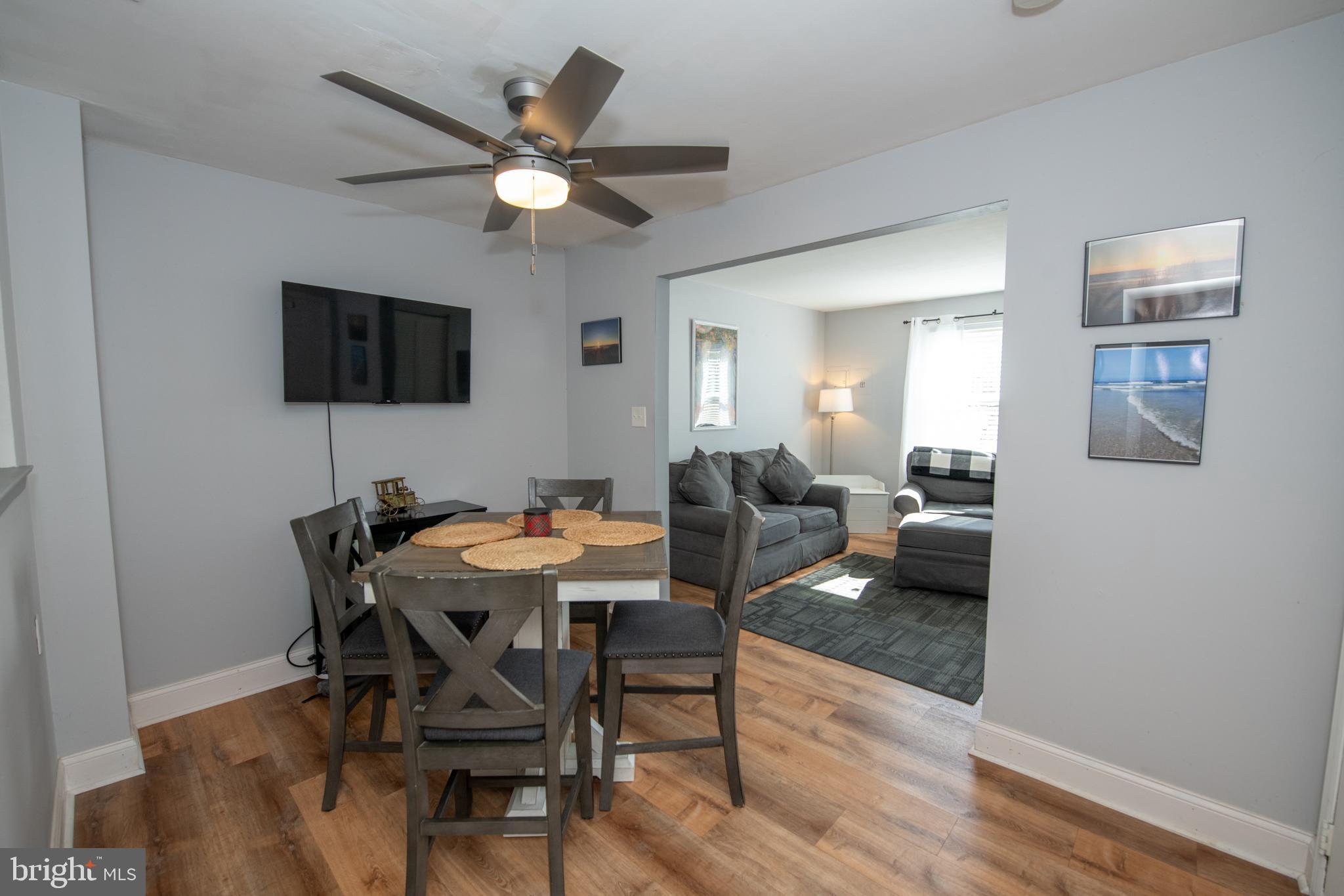 IVY MEADOWS - Residential