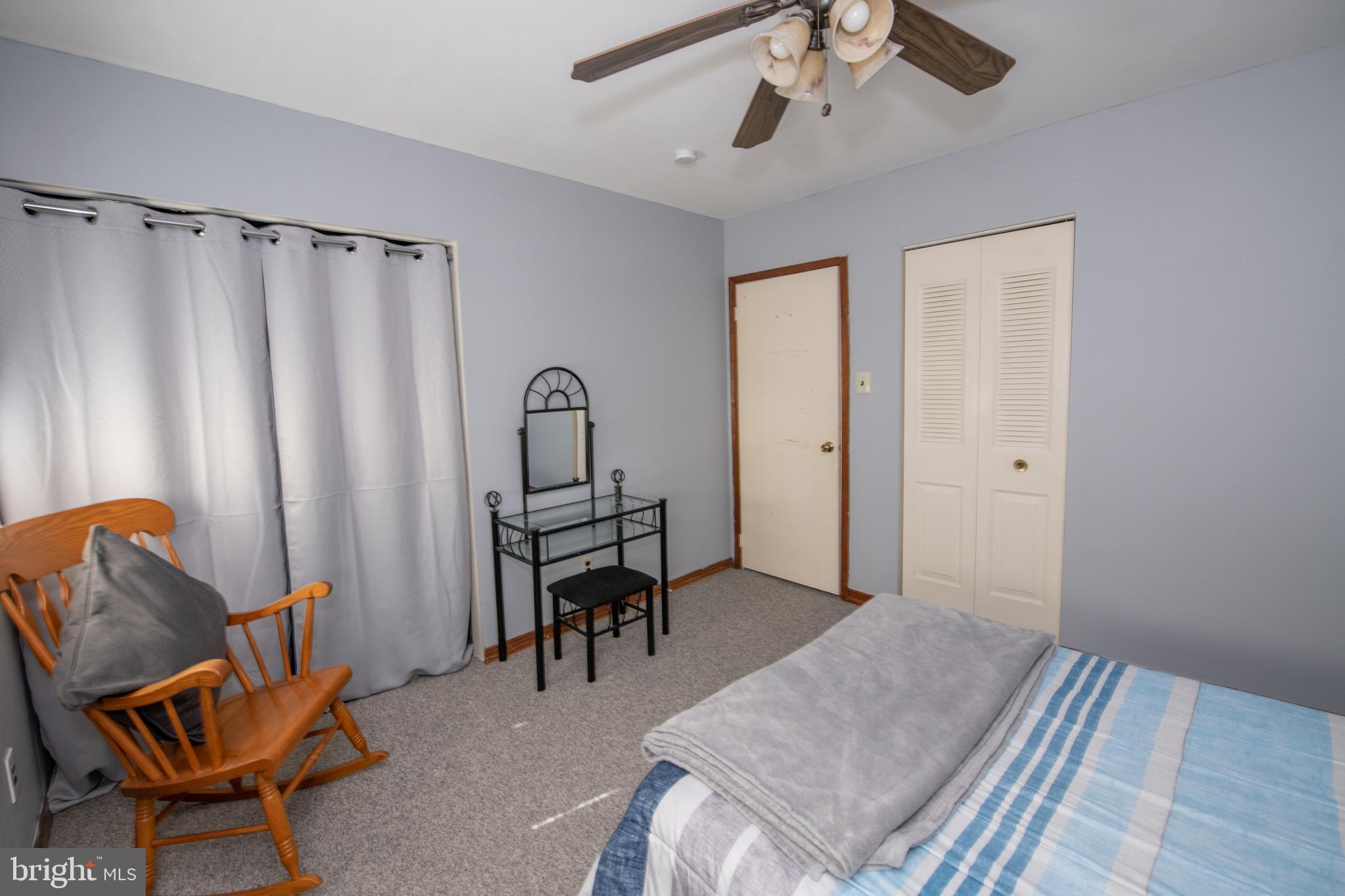 IVY MEADOWS - Residential