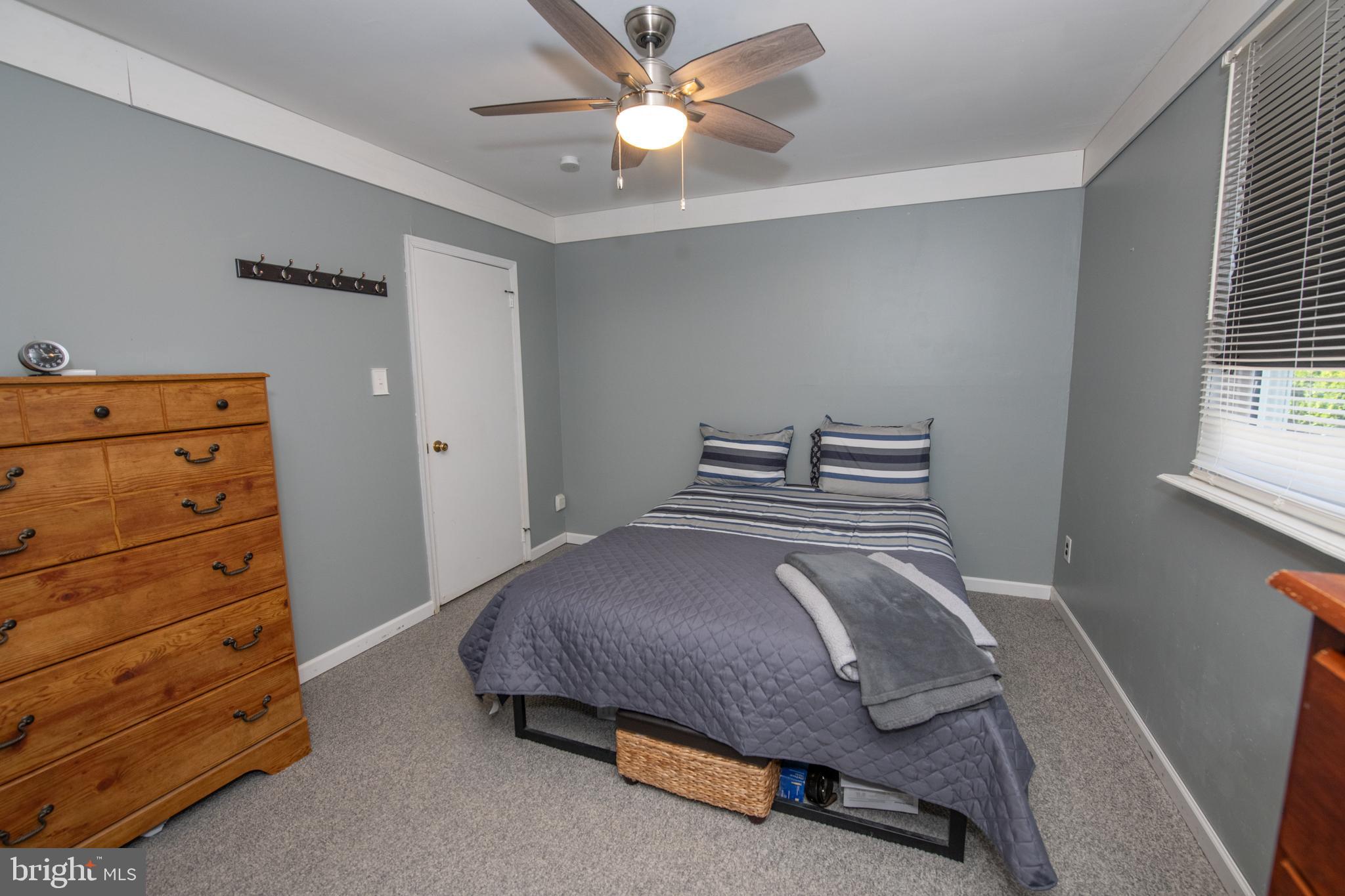 IVY MEADOWS - Residential