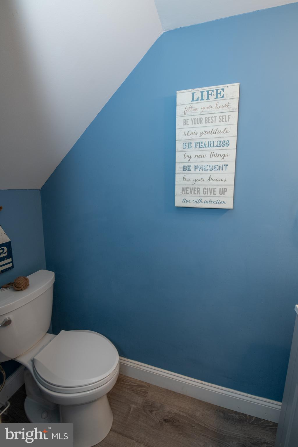 IVY MEADOWS - Residential