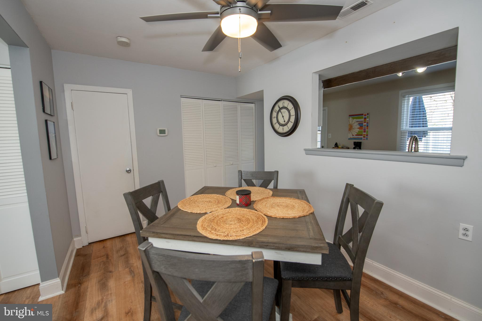 IVY MEADOWS - Residential