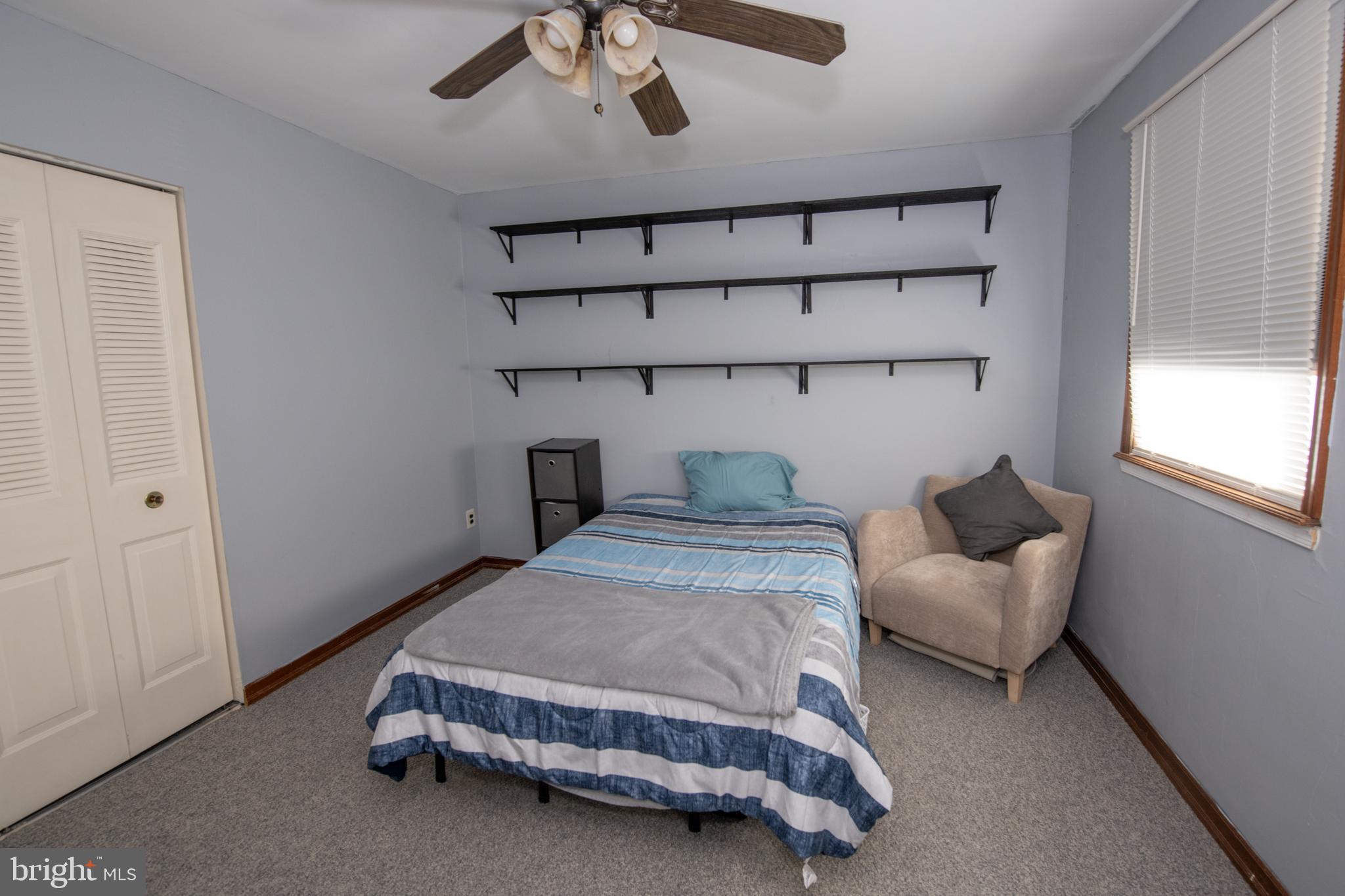 IVY MEADOWS - Residential