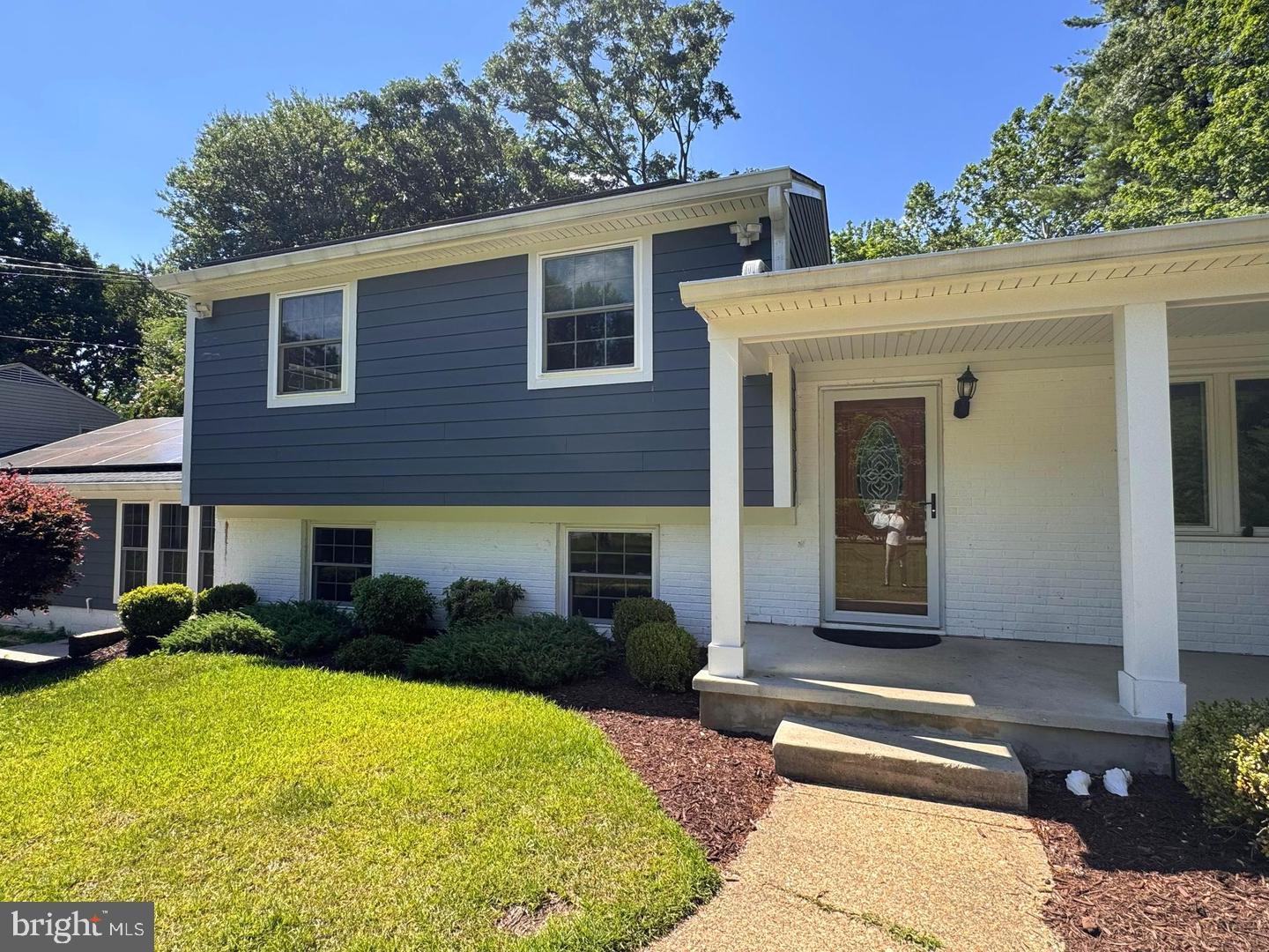 90 AVONDALE CIRCLE