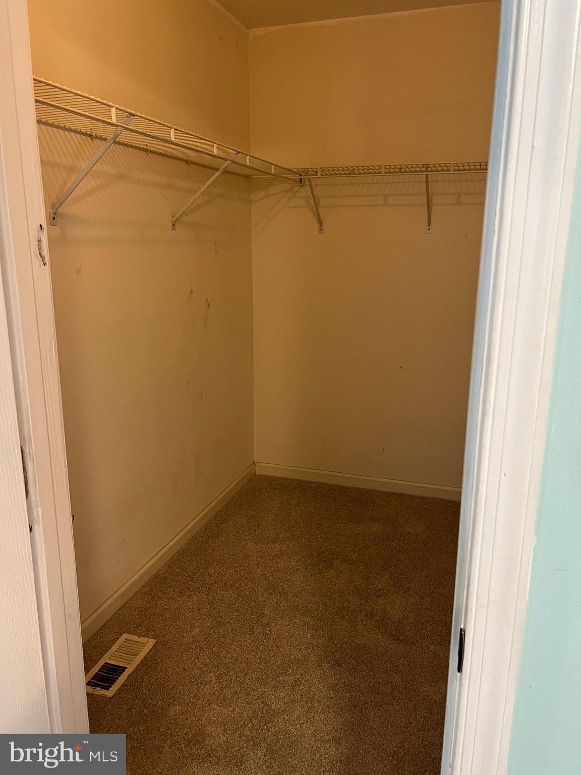 DOMINION FOREST - Residential