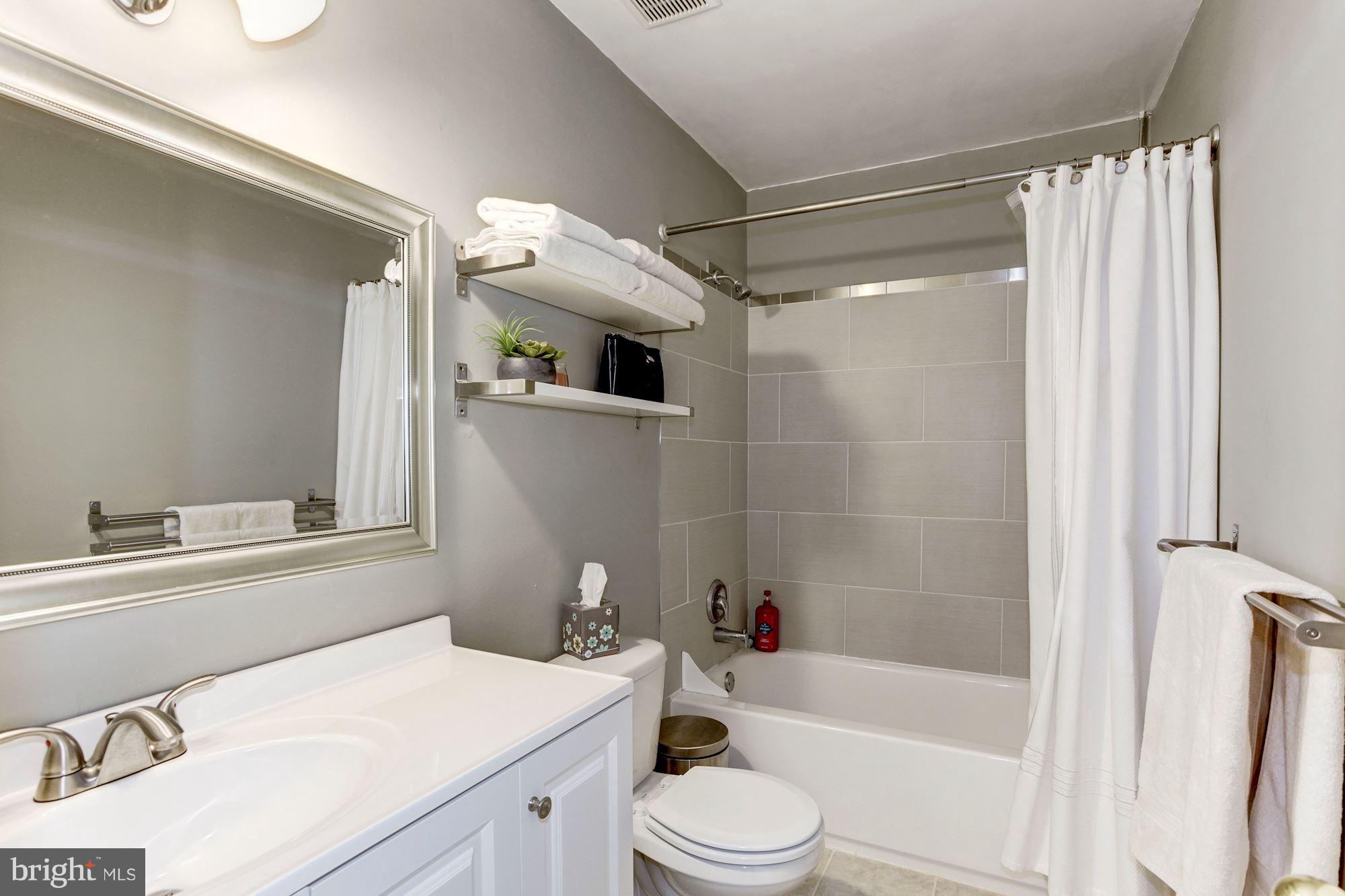 GREENWOOD FARM - Residential