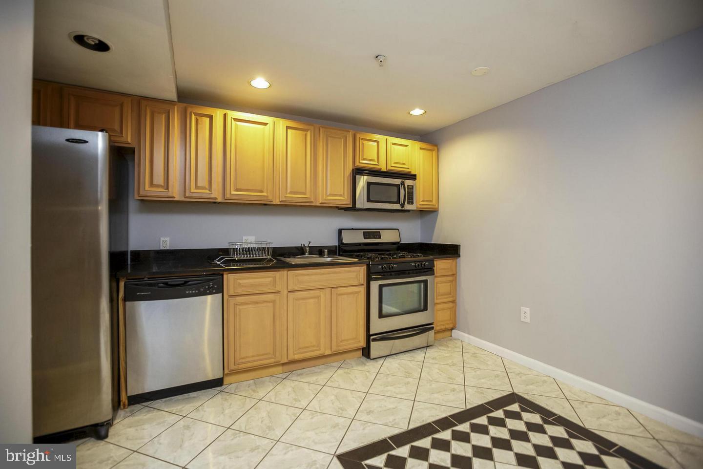 HOLLY HILL FARM - Residential Lease