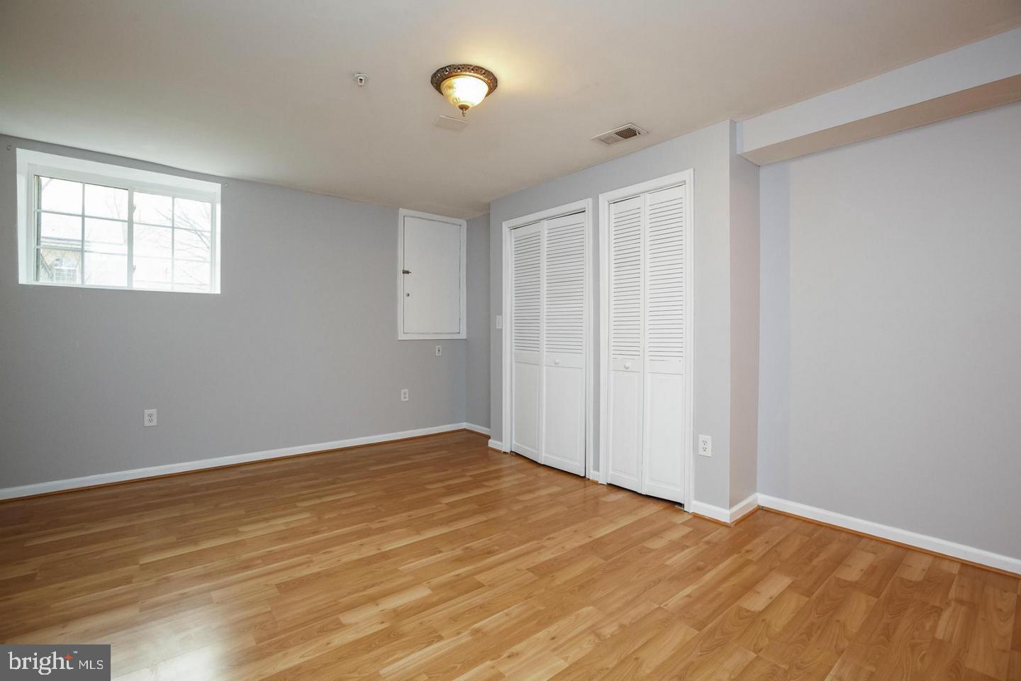 HOLLY HILL FARM - Residential Lease